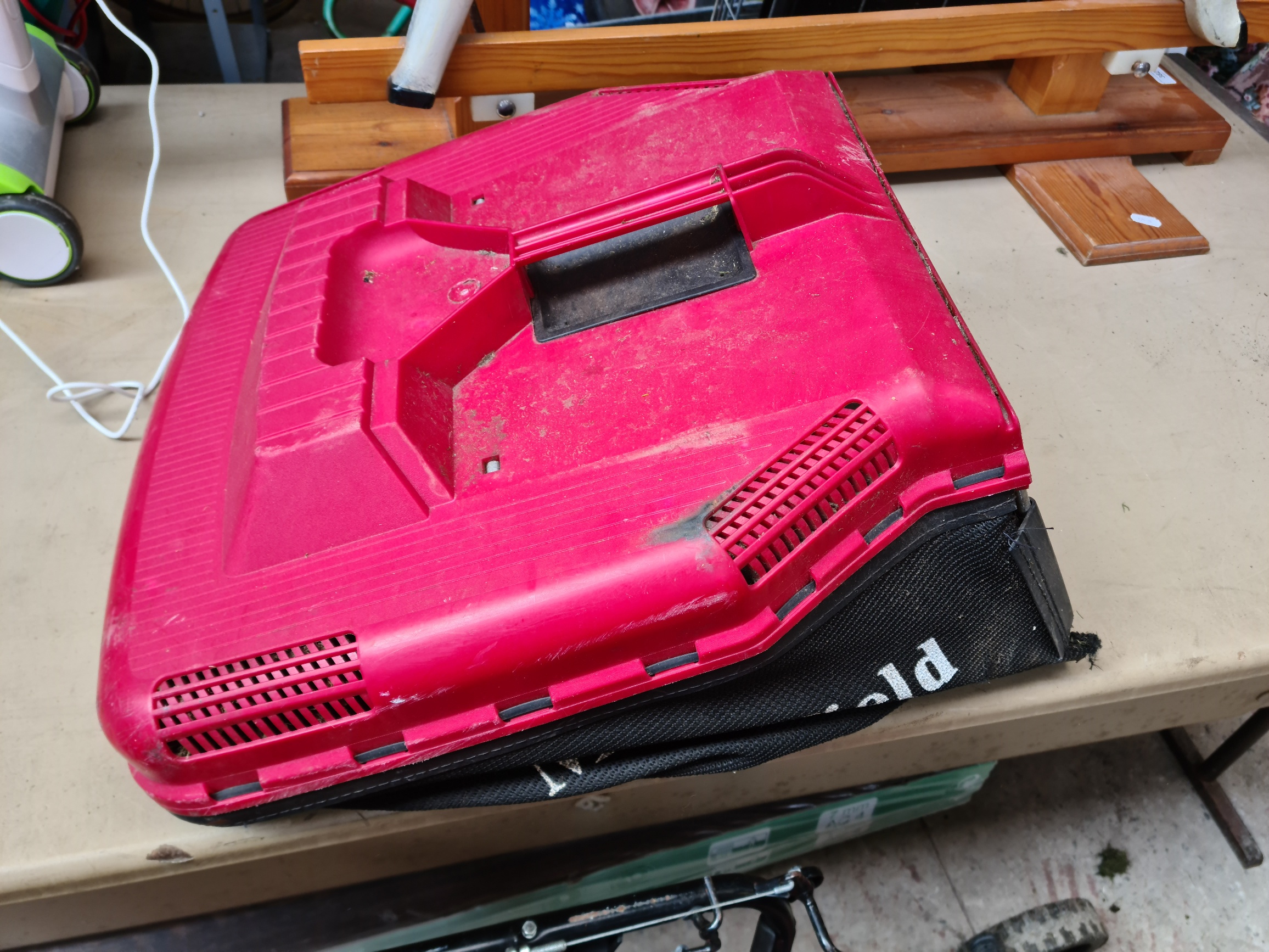 A Mountfield petrol lawn mower - Bild 3 aus 4