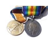 A WWI pair award to 23204 PTE G WOODS LANC R