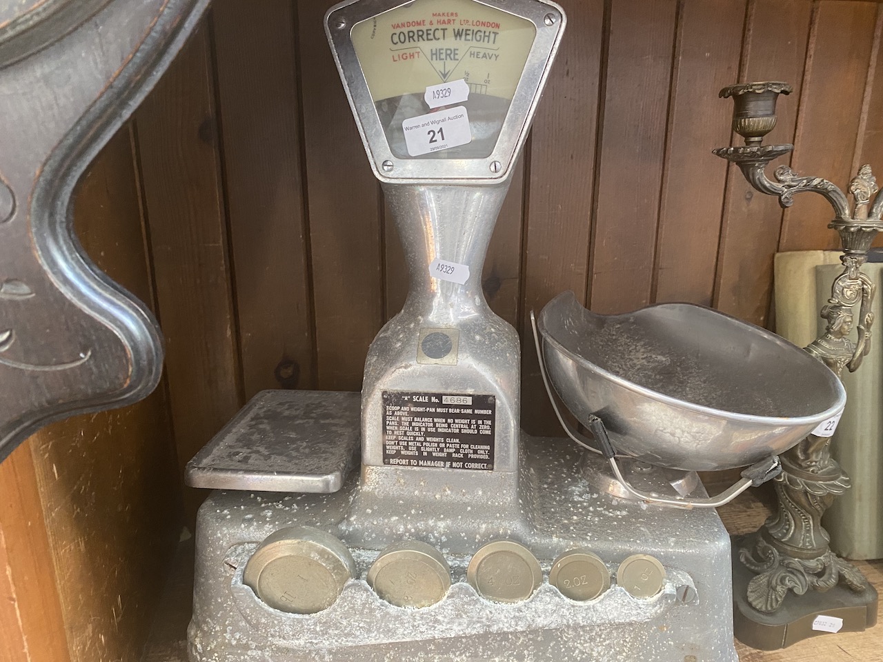 A set of shop's scales "A" scale, no : 4686 with pan and weights.