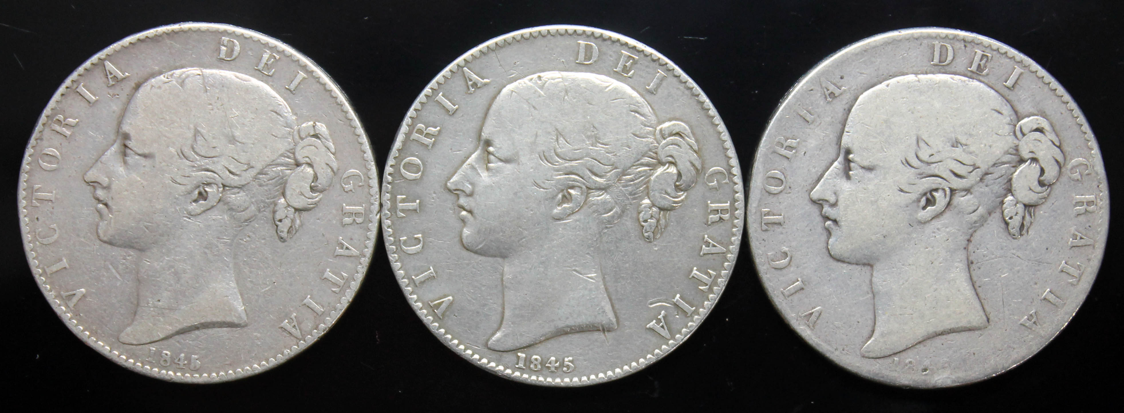 Victoria (1837-1901), three crowns, 1845, cinq stops.