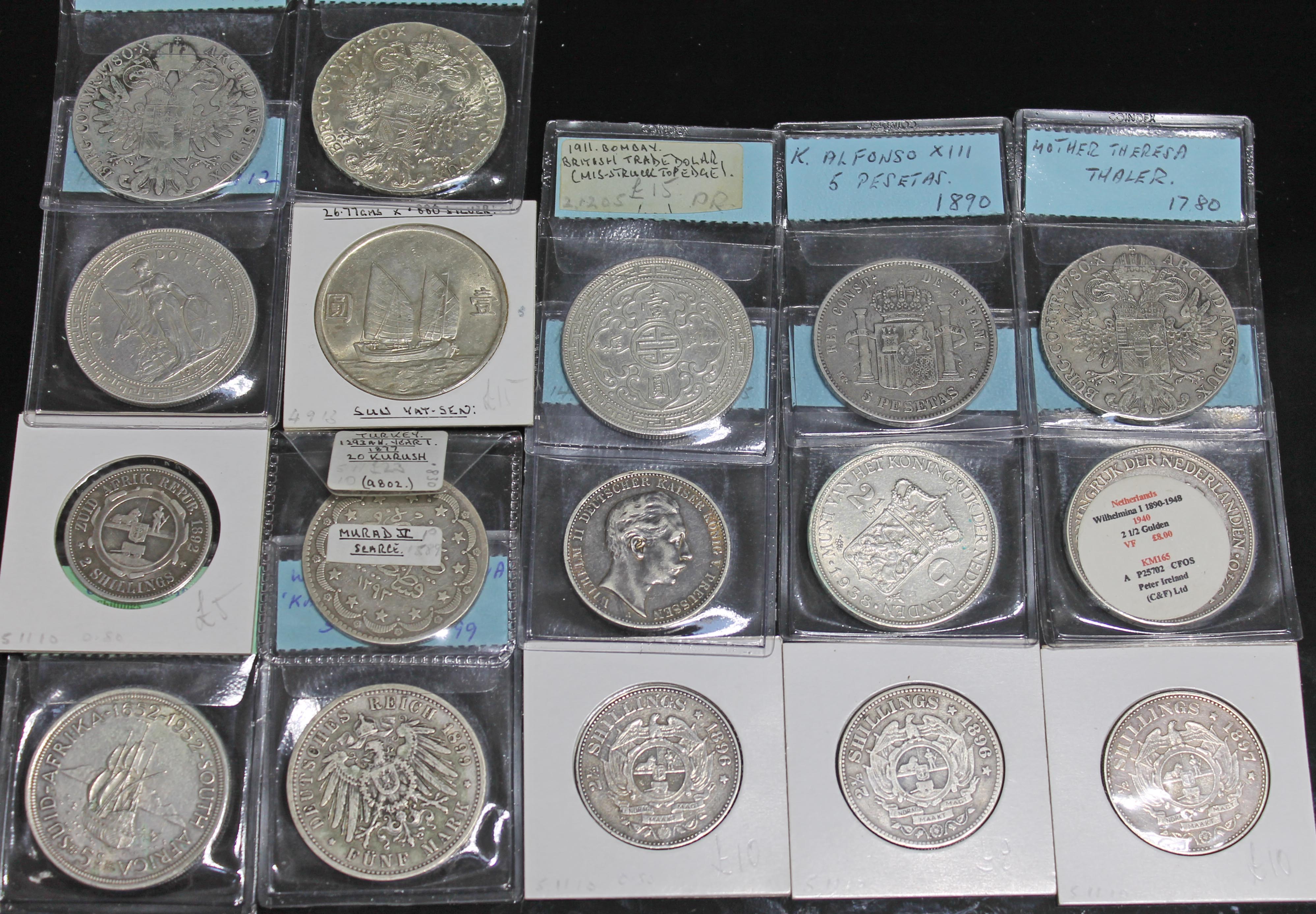 A group of seventeen coins including 1 x South Africa florin 1892, 1 x South Africa 5 shilling 1952, - Image 2 of 2