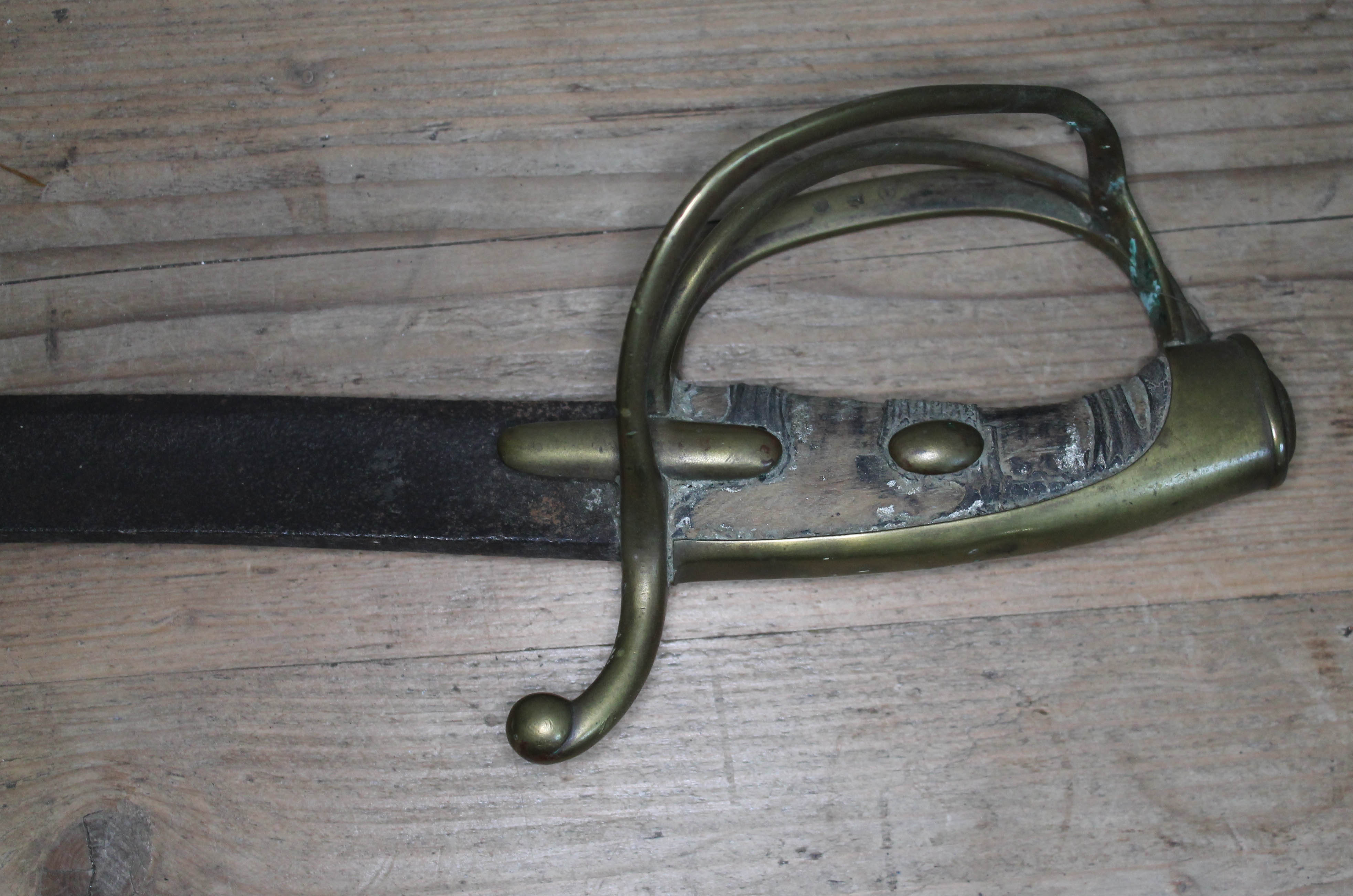 A 19th Century Russian cavalry sabre, length 101.5cm.