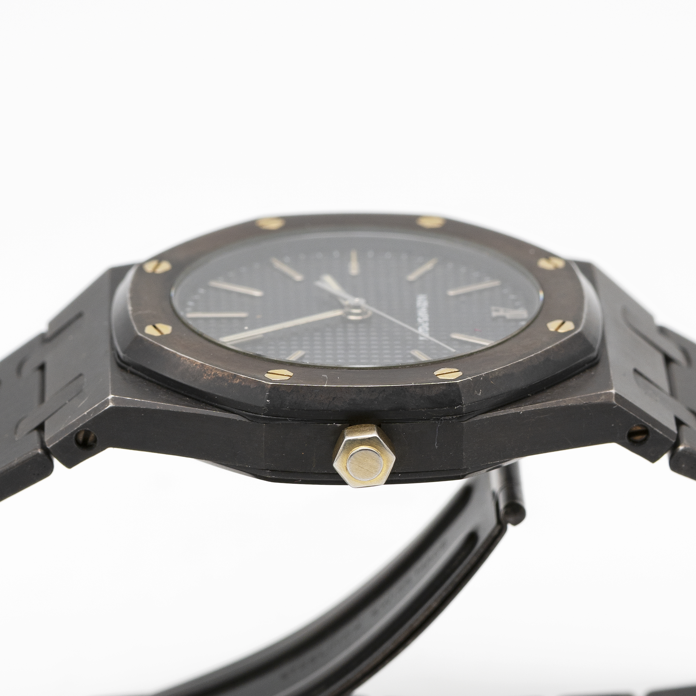 A POSSIBLY UNIQUE GENTLEMAN'S BLACK PVD COATED STAINLESS STEEL AUDEMARS PIGUET ROYAL OAK BRACELET - Image 7 of 8