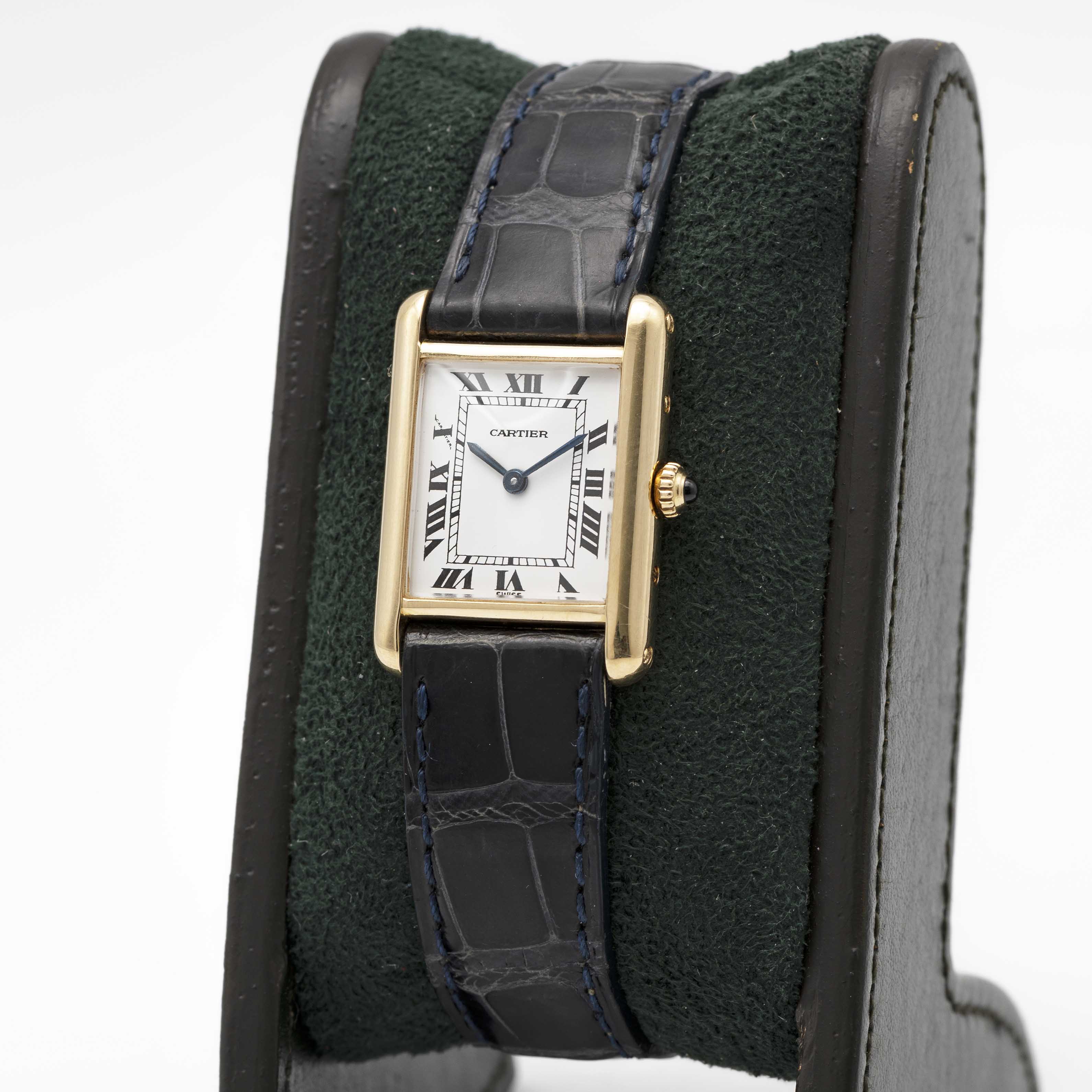 A LADIES 18K SOLID GOLD CARTIER PARIS TANK WRIST WATCH CIRCA 1990s, REF. 8660 Movement: Quartz, - Image 3 of 9