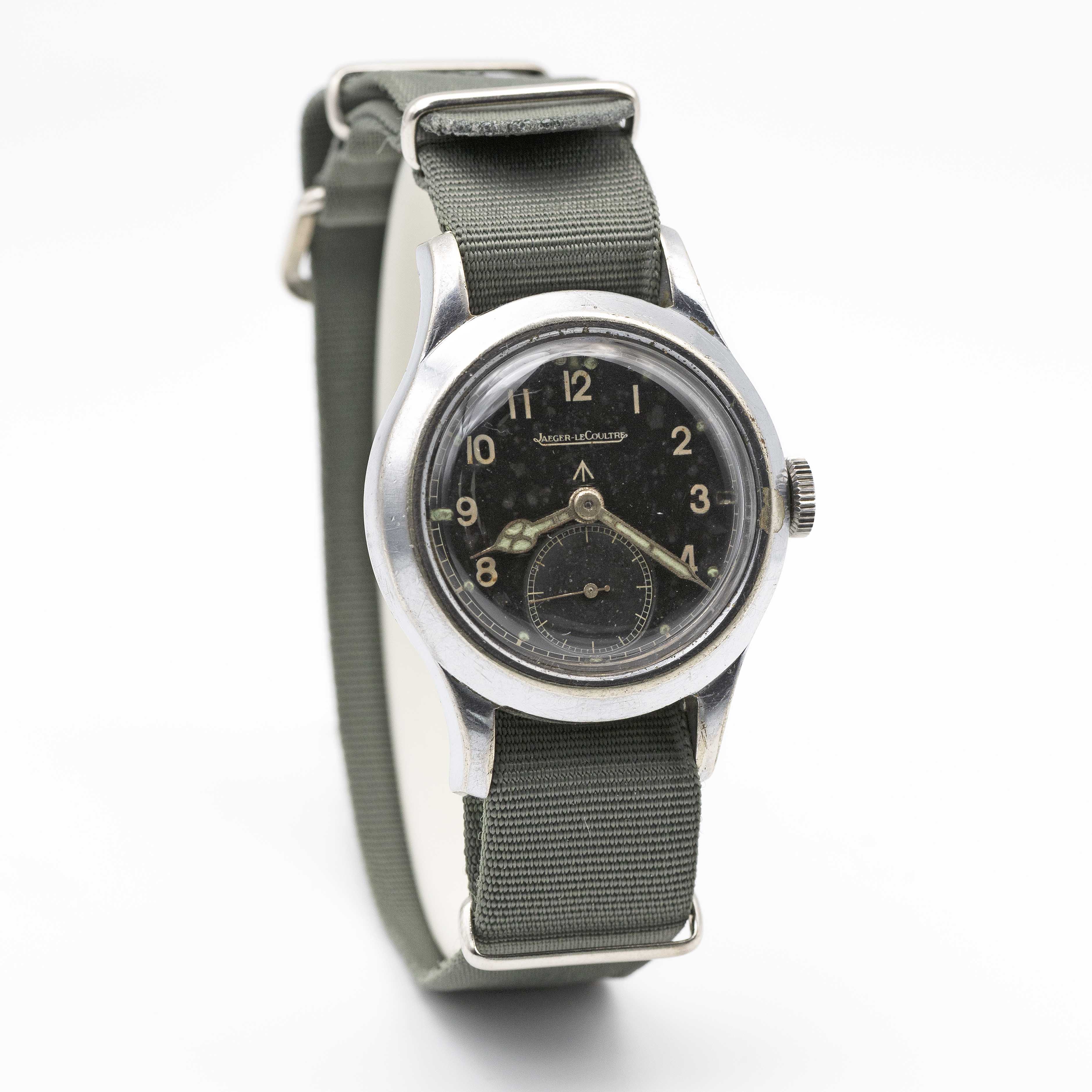 A GENTLEMAN'S BRITISH MILITARY JAEGER LECOULTRE W.W.W. WRIST WATCH CIRCA 1945, PART OF THE "DIRTY - Image 4 of 8
