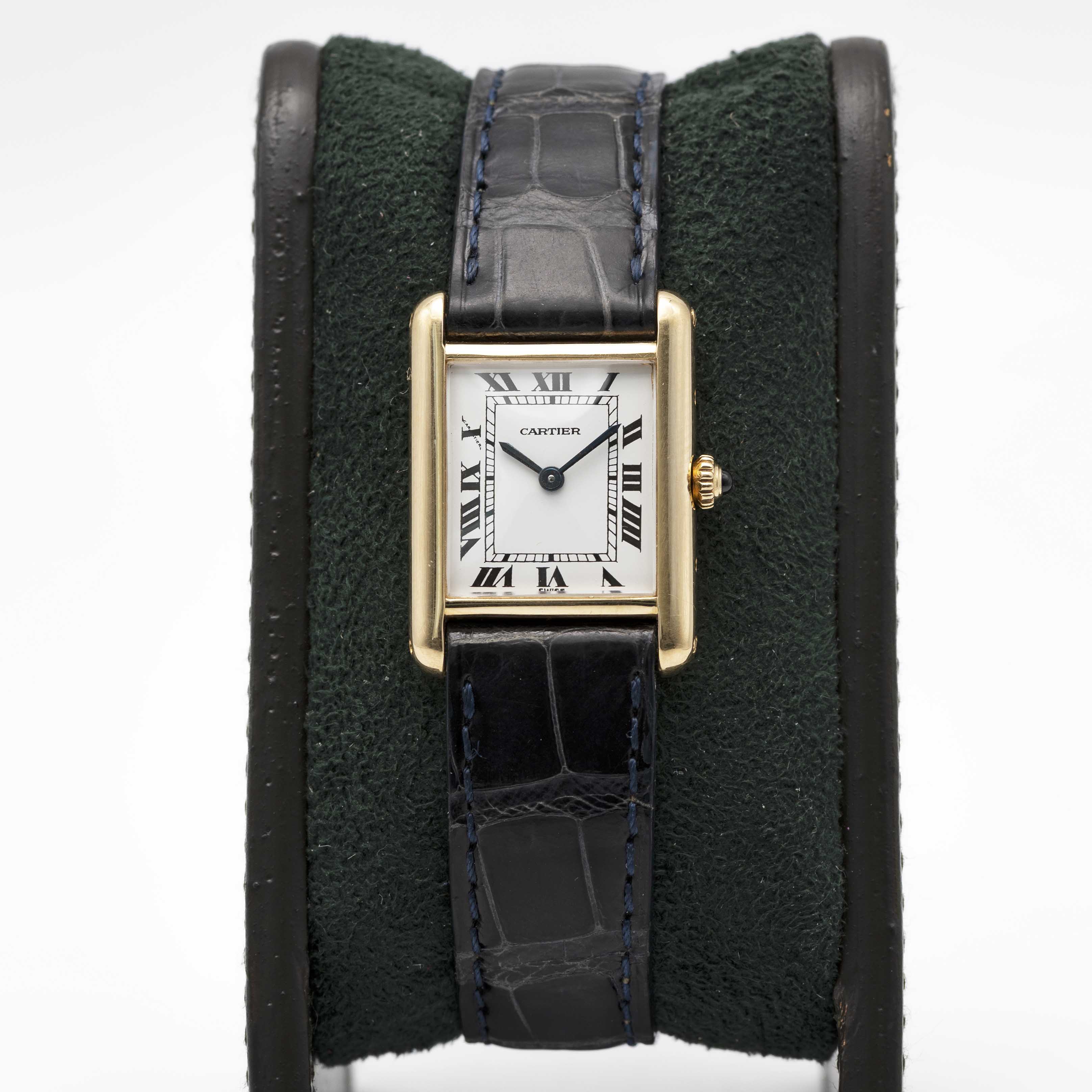 A LADIES 18K SOLID GOLD CARTIER PARIS TANK WRIST WATCH CIRCA 1990s, REF. 8660 Movement: Quartz, - Image 2 of 9