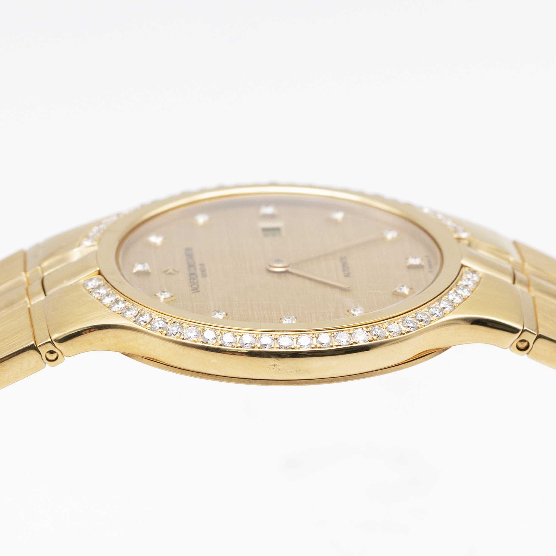 A FINE GENTLEMAN'S SIZE 18K SOLID GOLD & DIAMOND VACHERON CONSTANTIN PHIDIAS AUTOMATIC BRACELET - Image 11 of 11