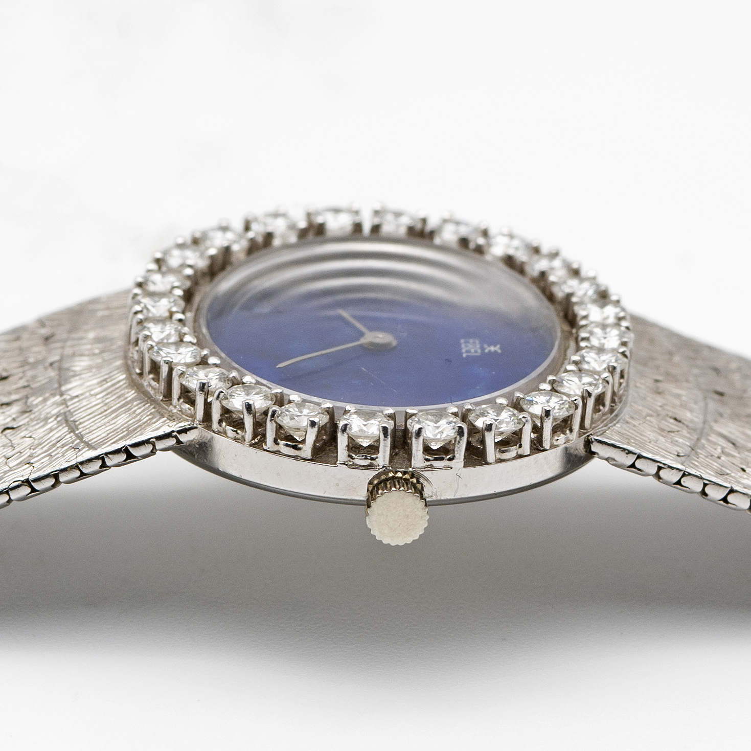 A LADIES FINE 18K SOLID WHITE GOLD & DIAMOND EBEL BRACELET WATCH CIRCA 1970s, WITH LAPIS DIAL, - Image 8 of 11