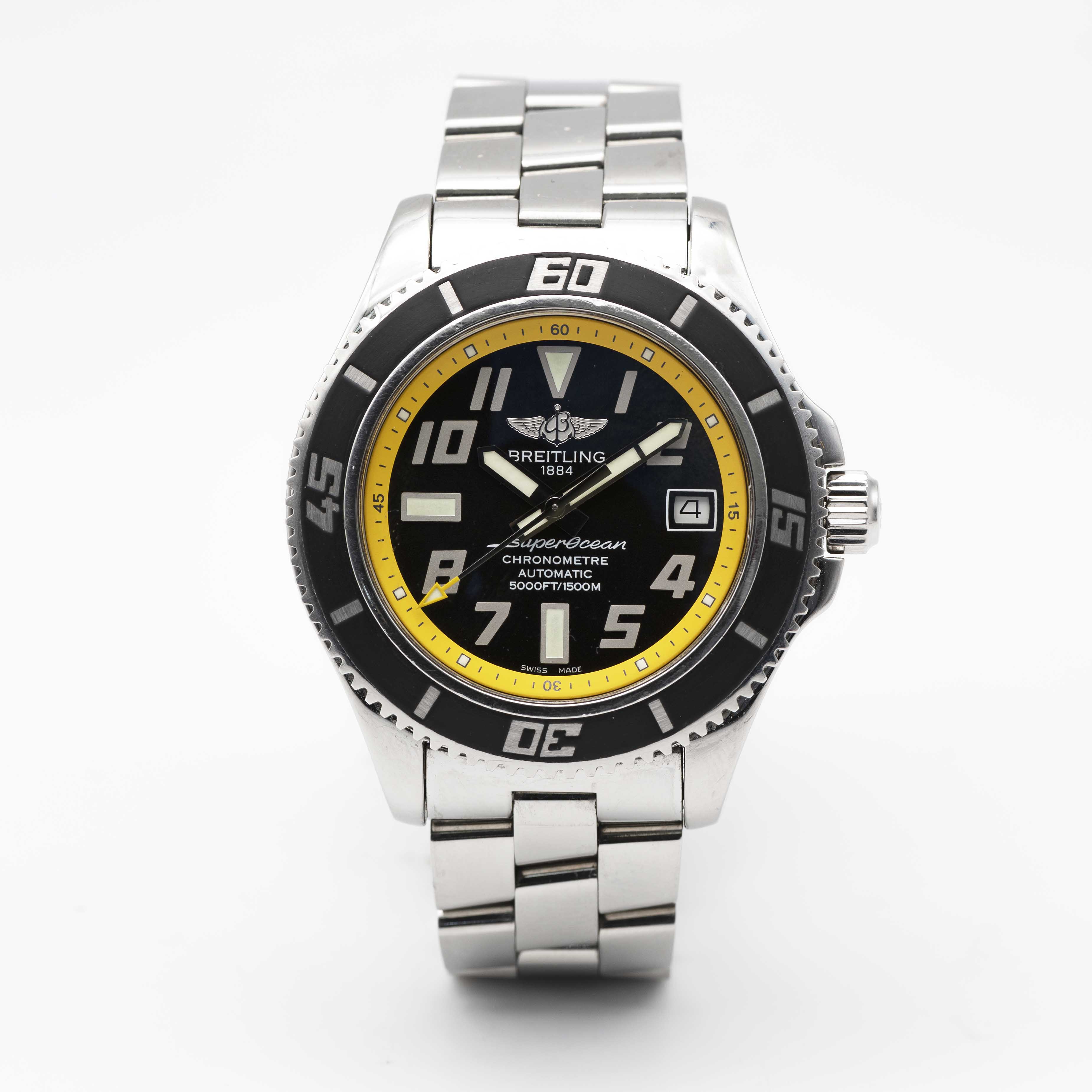 A GENTLEMAN'S STAINLESS STEEL BREITLING SUPEROCEAN 42 AUTOMATIC BRACELET WATCH DATED 2015, REF. - Image 2 of 9