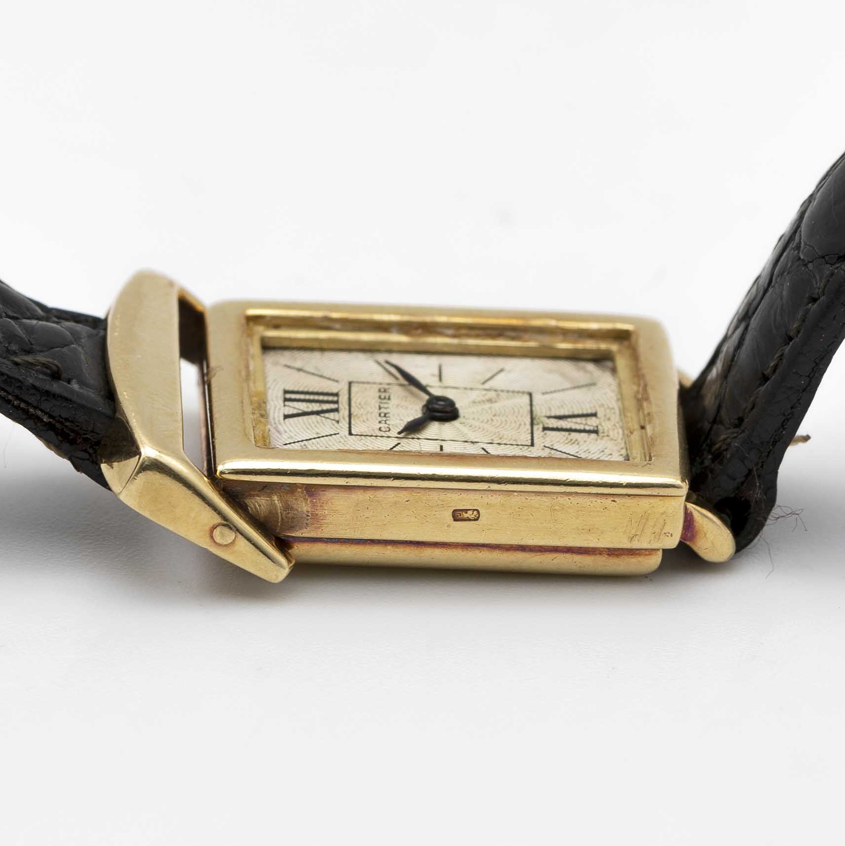 A RARE LADIES 18K SOLID GOLD CARTIER PIVOTANTE WRIST WATCH CIRCA 1960s WITH GUILLOCHE DIAL - Image 7 of 8