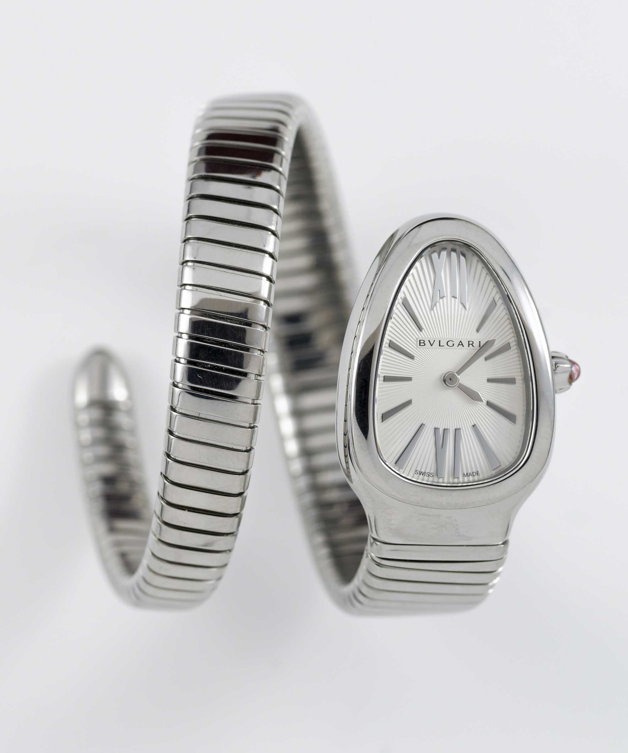 A LADIES STAINLESS STEEL BVLGARI SERPENTI BRACELET WATCH CIRCA 2000s, REF. SP 35 S Movement: Quartz,