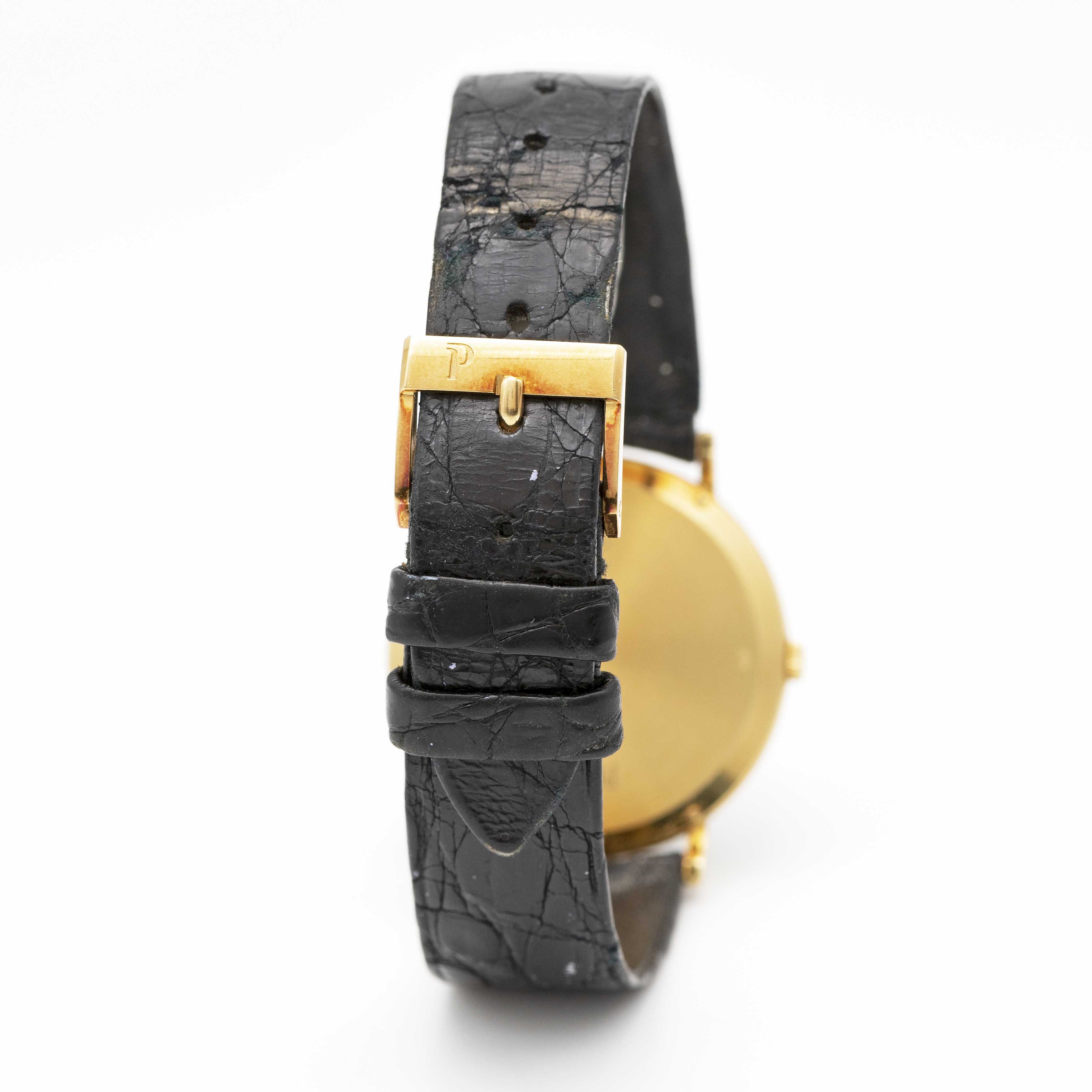 A GENTLEMAN'S SIZE 18K SOLID YELLOW GOLD PIAGET ALTIPLANO WRIST WATCH DATED 1992, REF. 9035 N WITH - Image 5 of 10