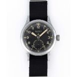 A GENTLEMAN'S BRITISH MILITARY BUREN GRAND PRIX W.W.W. WRIST WATCH CIRCA 1945, PART OF THE "DIRTY