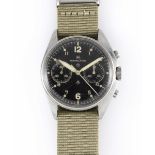 A GENTLEMAN'S STAINLESS STEEL BRITISH MILITARY ROYAL NAVY HAMILTON PILOTS CHRONOGRAPH WRIST WATCH