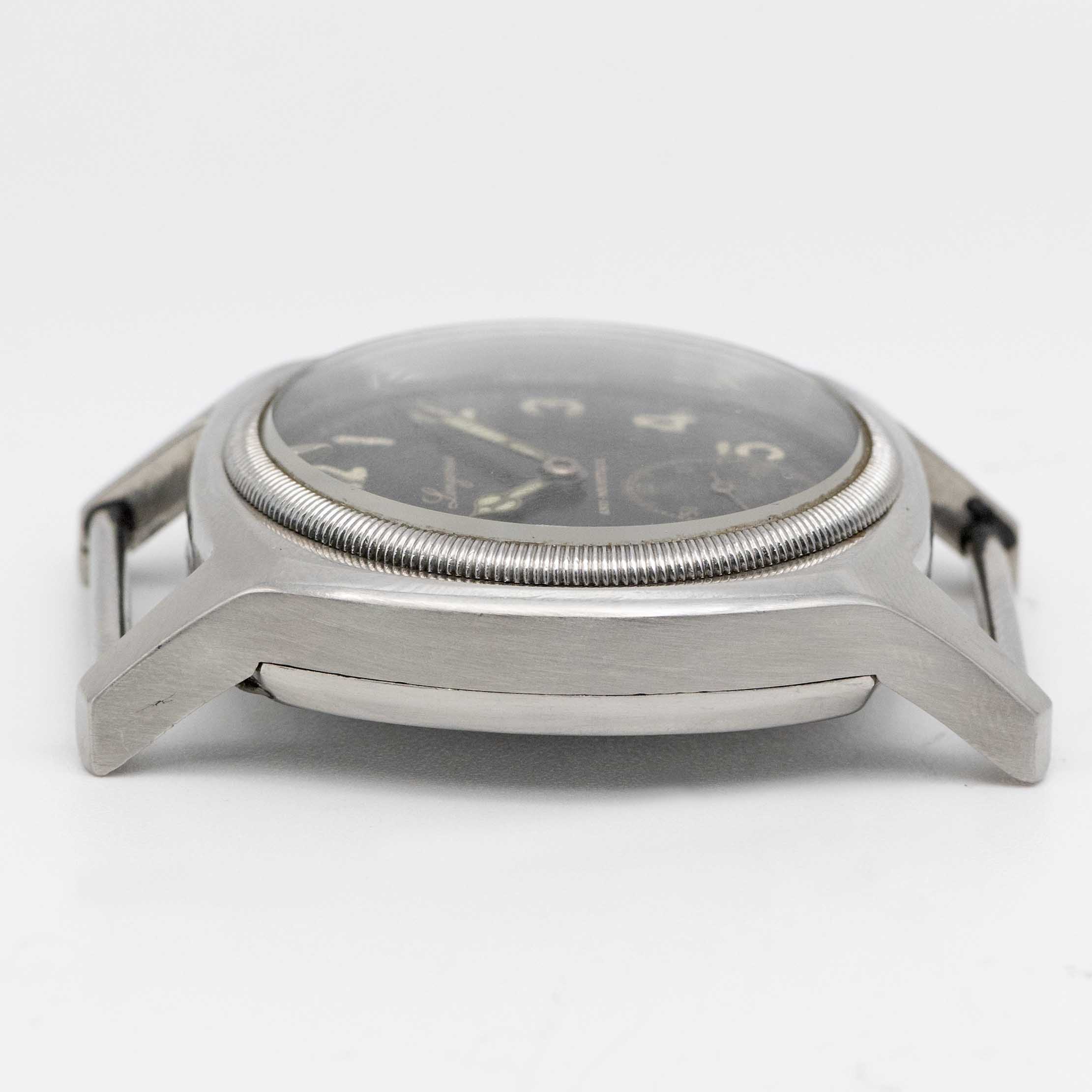 A GENTLEMAN'S STAINLESS STEEL CZECH MILITARY AIR FORCE LONGINES PILOTS WRIST WATCH CIRCA 1947 - Image 9 of 9