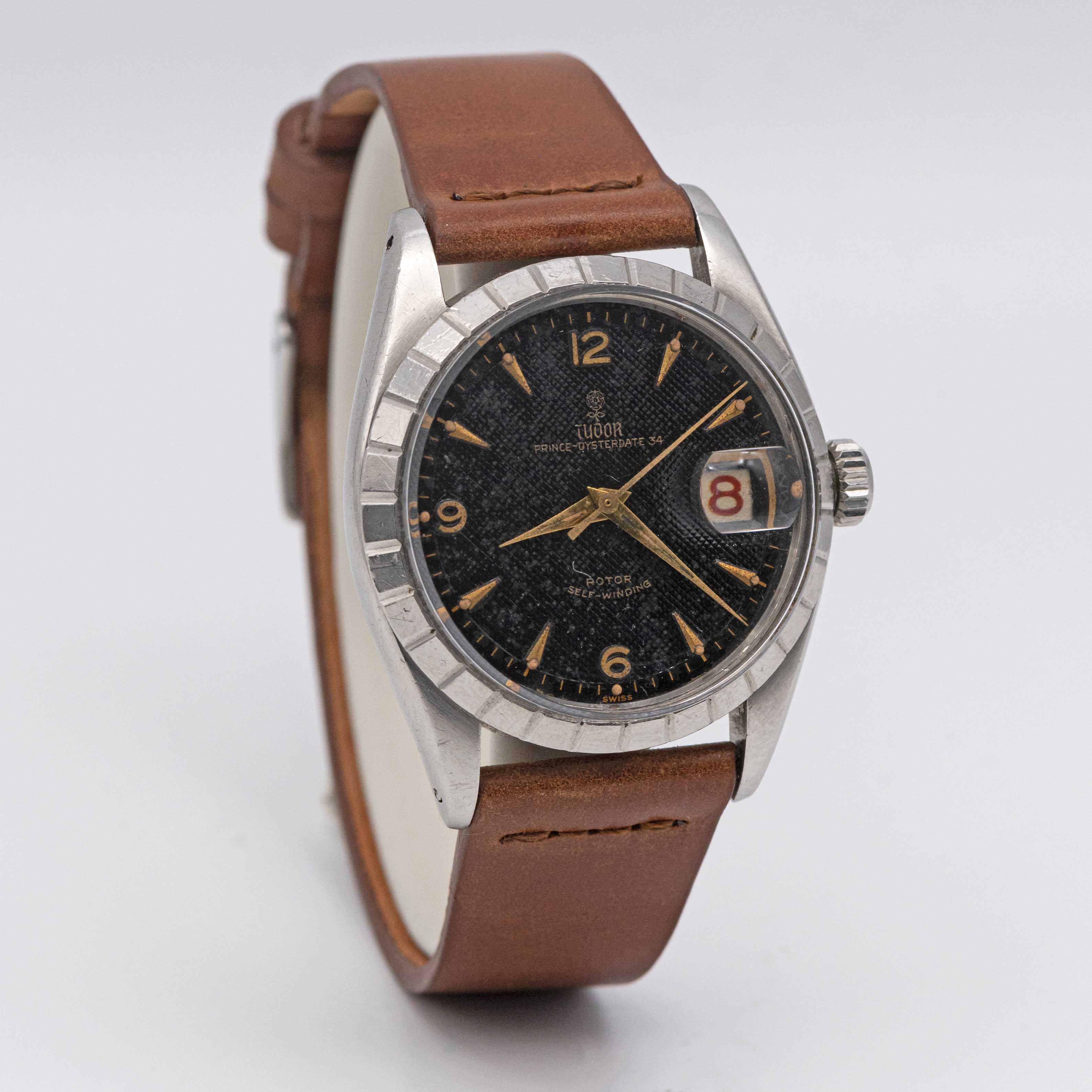 A GENTLEMAN'S STAINLESS STEEL ROLEX TUDOR OYSTERDATE 34 WRIST WATCH CIRCA 1959, REF. 7944 WITH GLOSS - Image 5 of 9