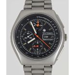 A GENTLEMAN'S STAINLESS STEEL MILITARY TUTIMA AUTOMATIC CHRONOGRAPH BRACELET WATCH CIRCA 1980s