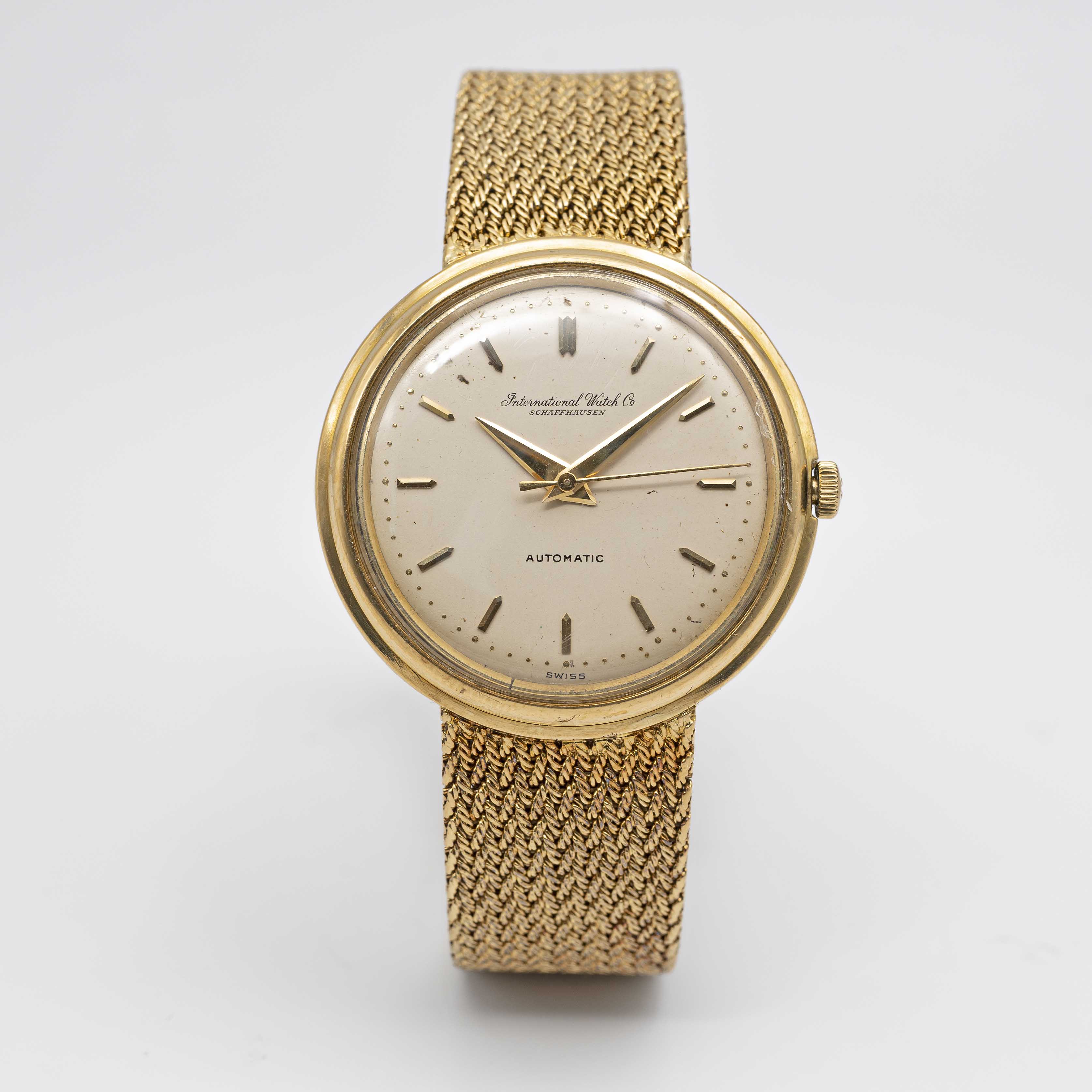 A GENTLEMAN'S 18K SOLID YELLOW GOLD IWC AUTOMATIC BRACELET WATCH CIRCA 1970s Movement: 21J, - Image 2 of 9