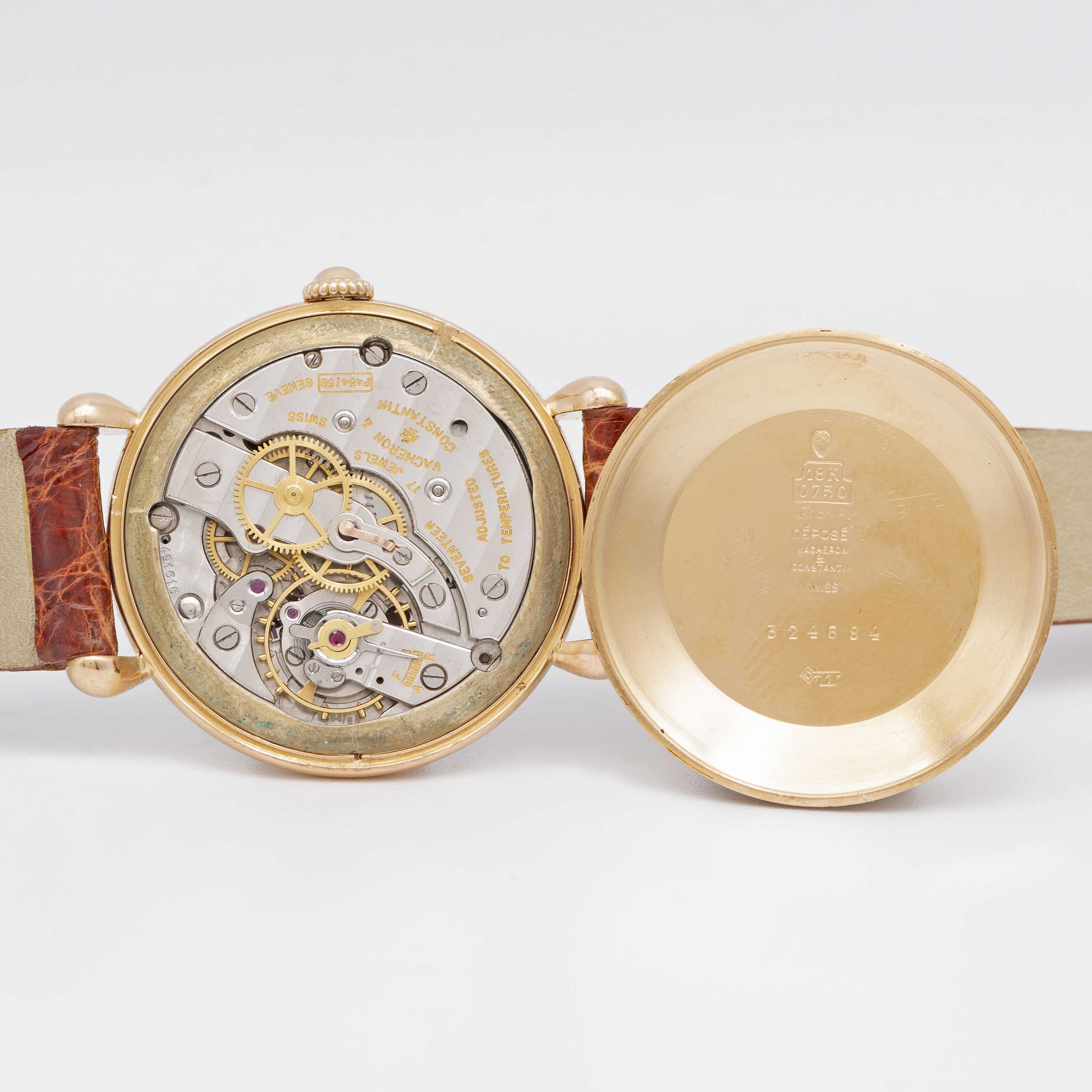 A GENTLEMAN'S 18K SOLID ROSE GOLD VACHERON & CONSTANTIN WRIST WATCH CIRCA 1950s, WITH GUILLOCHE DIAL - Image 6 of 8