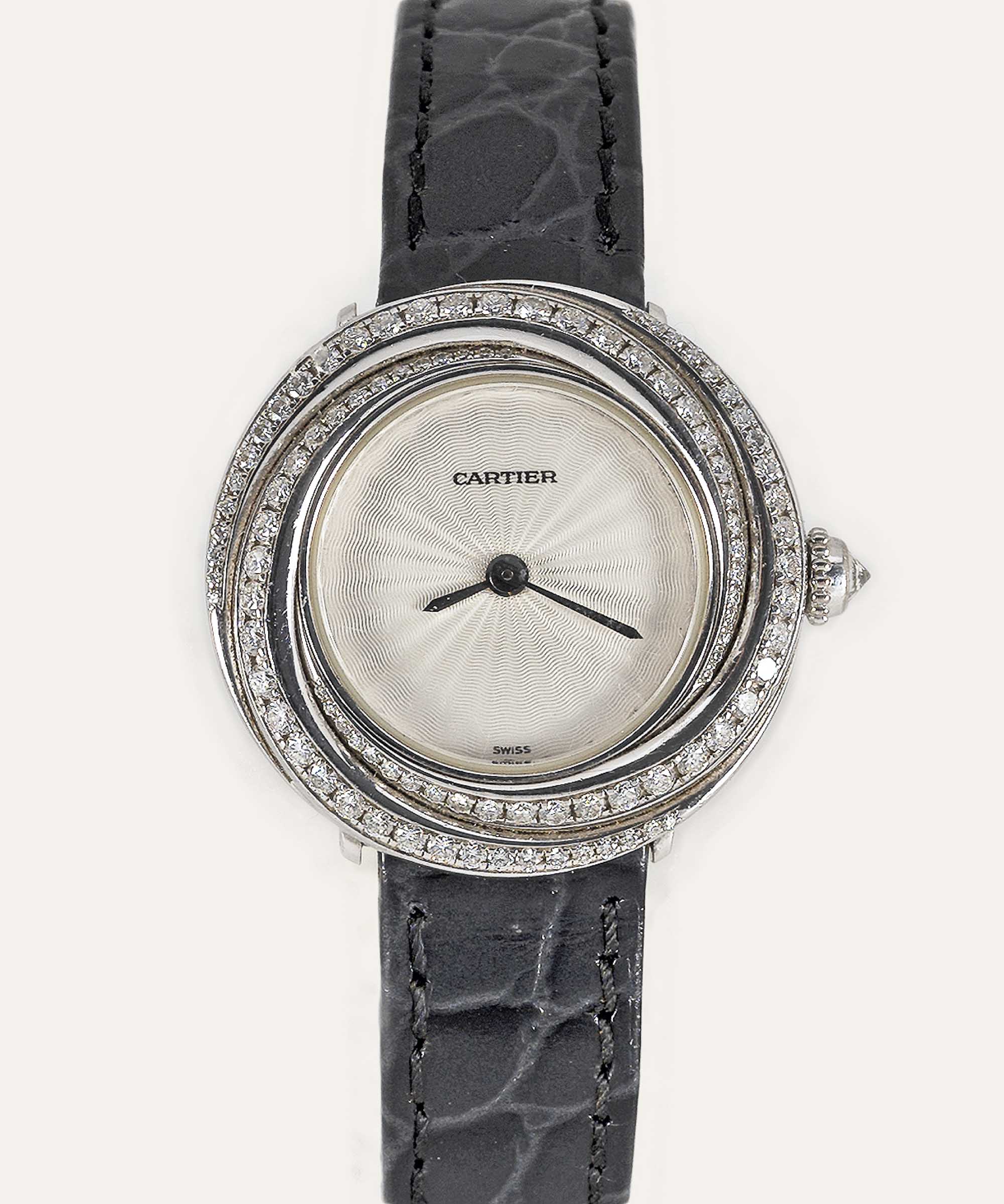 A LADIES 18K SOLID WHITE GOLD & DIAMOND CARTIER TRINITY WRIST WATCH CIRCA 2000s, REF. 2444 Movement: