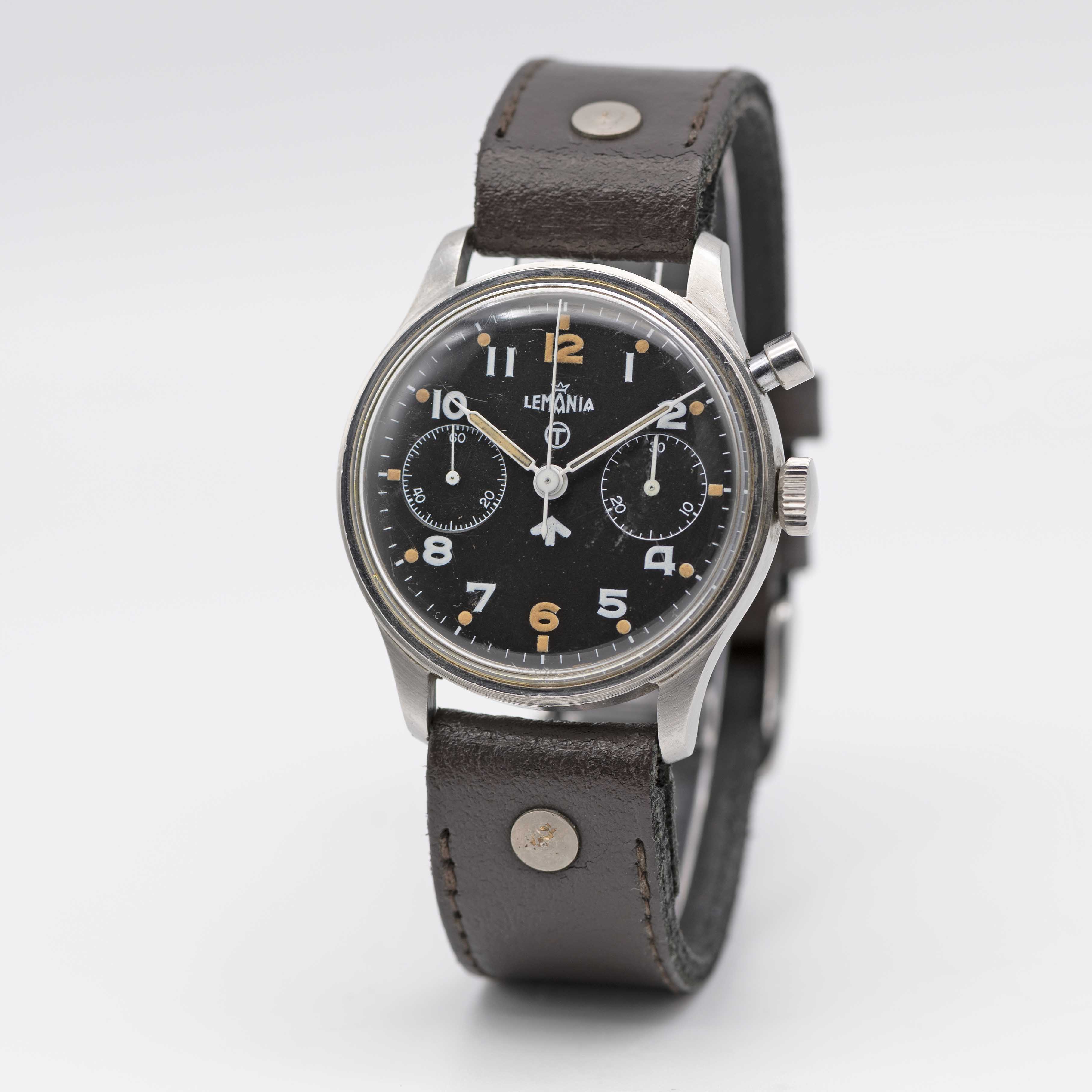 A GENTLEMAN'S STAINLESS STEEL BRITISH MILITARY ROYAL NAVY LEMANIA SINGLE BUTTON CHRONOGRAPH WRIST - Image 3 of 8