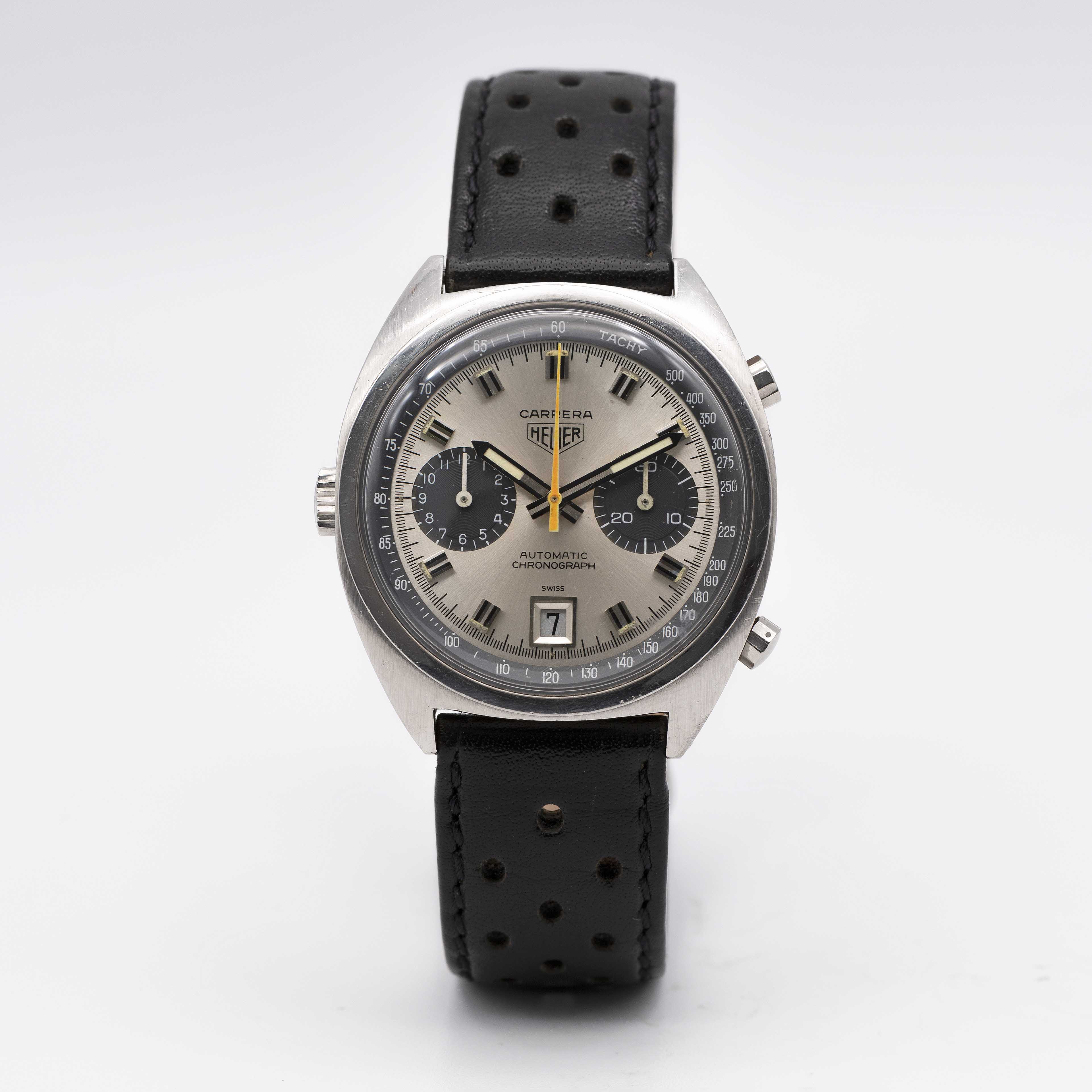 A GENTLEMAN'S STAINLESS STEEL HEUER CARRERA AUTOMATIC CHRONOGRAPH WRIST WATCH CIRCA 1970s, REF. 1153 - Image 2 of 9