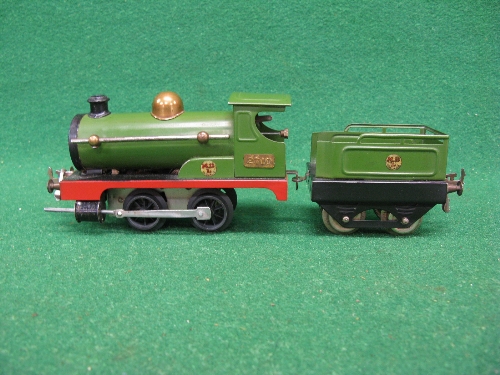 Early 1920's O gauge No. 1 clockwork 0-4-0 tender locomotive No. 2710 (on brass plate) in Great