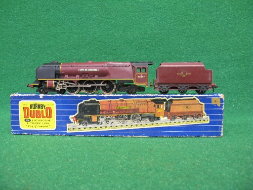 1961-1963 Hornby Dublo 3226 3 Rail locomotive and tender No. 46274 City Of Liverpool in late BR - Image 2 of 3