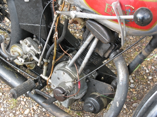 1935 Excelsior motorcycle. Registration No. BOJ 781. 149cc OHV four stroke with Burman hand change - Image 7 of 7