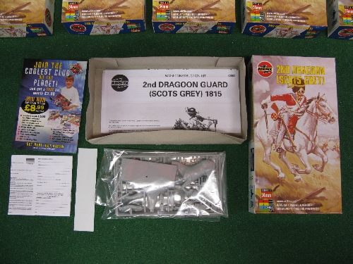 Thirteen mostly sealed and boxed Airfix plastic kits of an 1815 Mounted 2nd Dragoon Scots Grey - Image 2 of 2