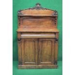 Victorian mahogany chiffonier having raised back over single drawer and two cupboard doors, standing