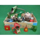 Fourteen oil pourers and cans to include: Alton and Muller valve spouts, Castrol, Land Rover,