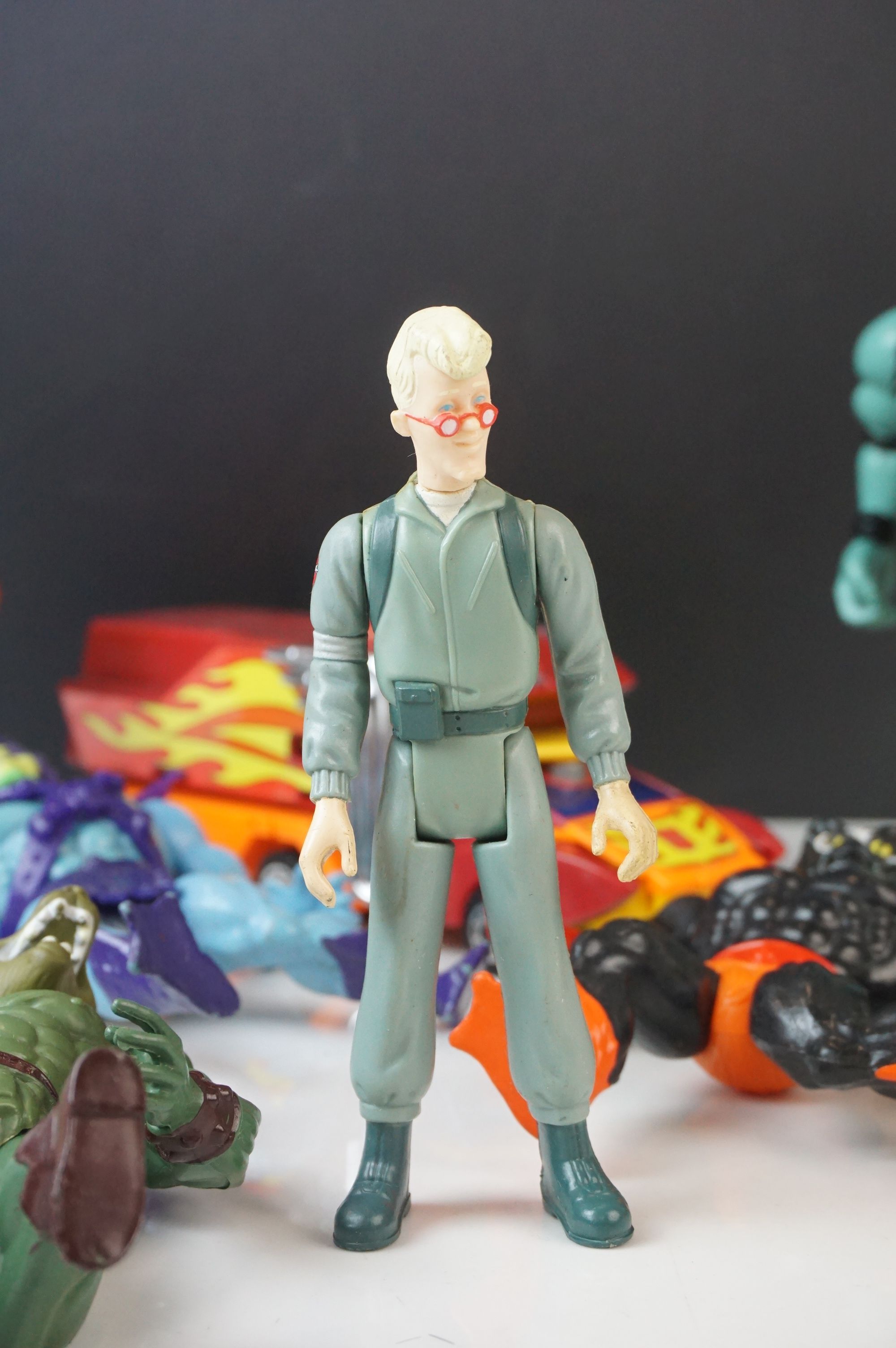 12 x Playworn circa 80's action figures to include Kenner The Real Ghostbusters Egon, 6 x Mattel - Image 4 of 11