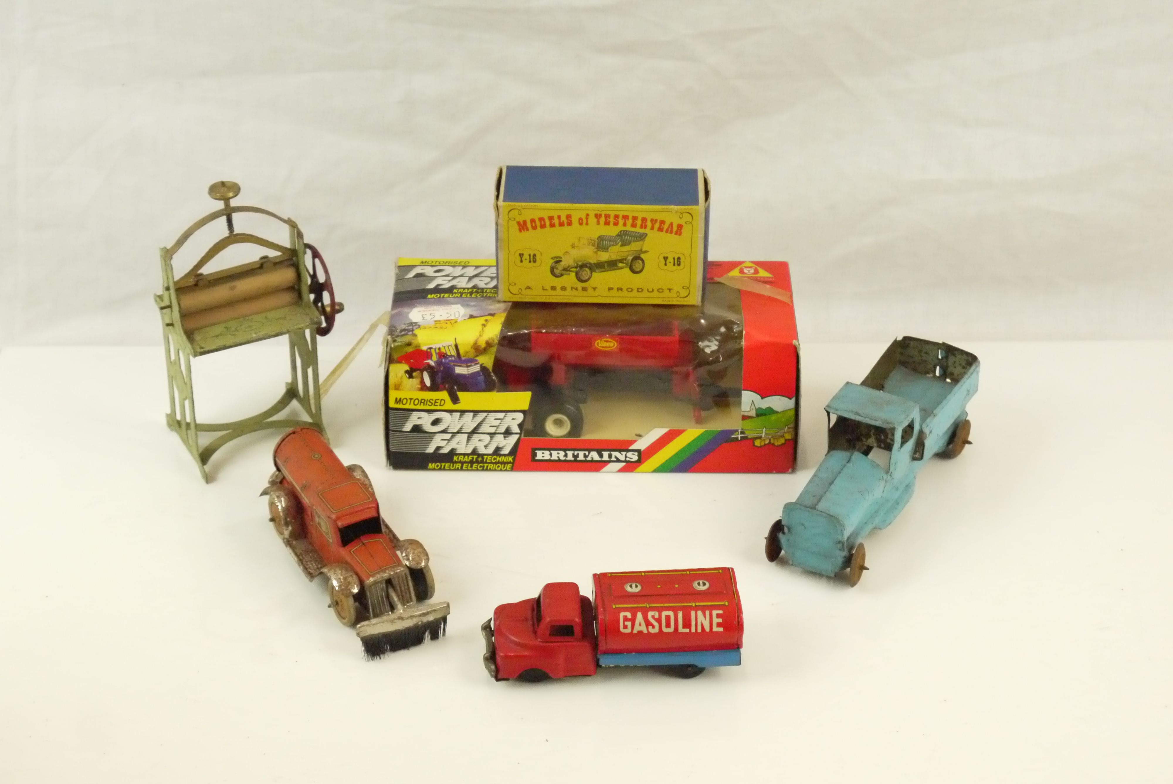 Group of mid 20th C tin plate models to include Haji (Japan) Gasoline Tanker, Gely (Germany)Brush