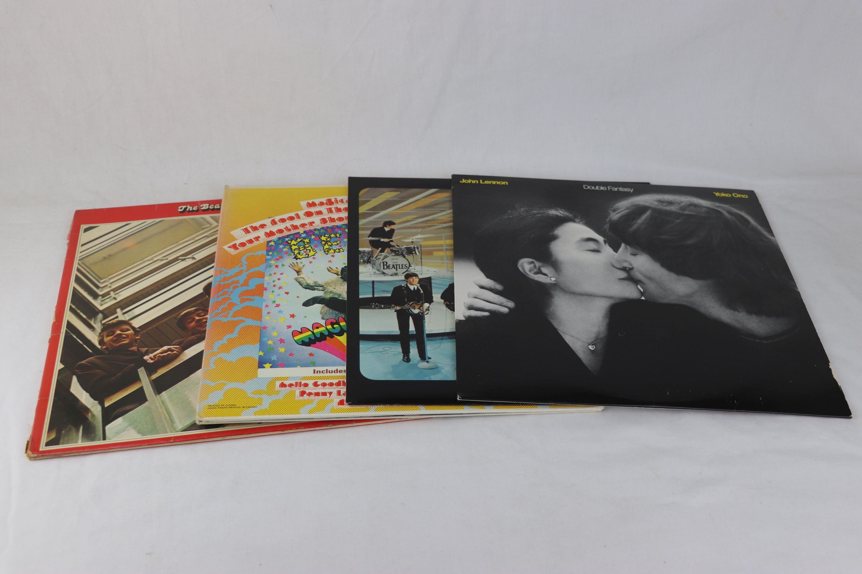 Vinyl - The Beatles & Related 4 LP's to include 62-66, Magical Mystery Tour (Capitol 2835 detached - Image 2 of 6