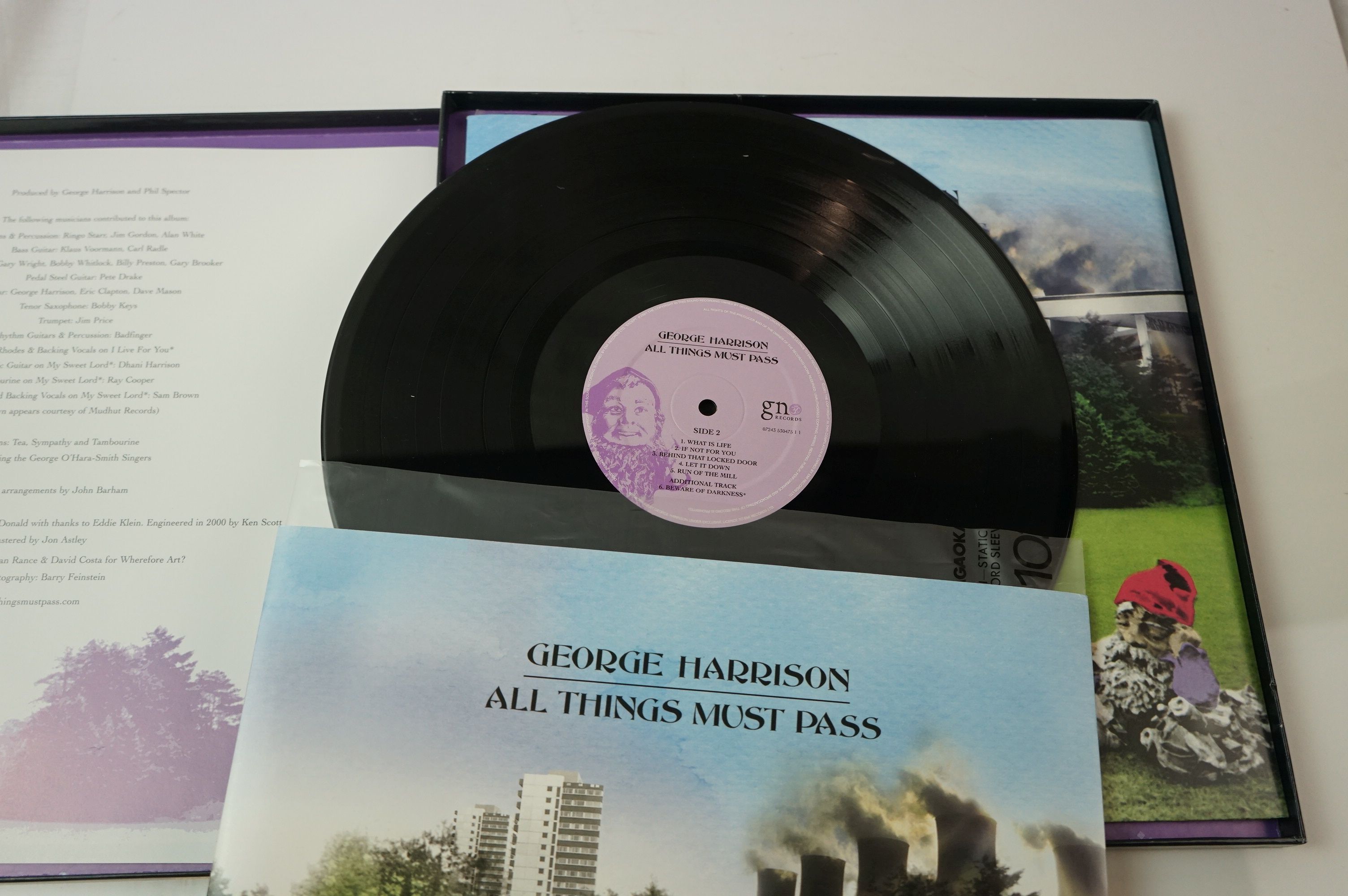 Vinyl - George Harrison All Things Must Pass (GnOM Records 7243 5 3047412) 3 LP box set (2001 - Image 4 of 8