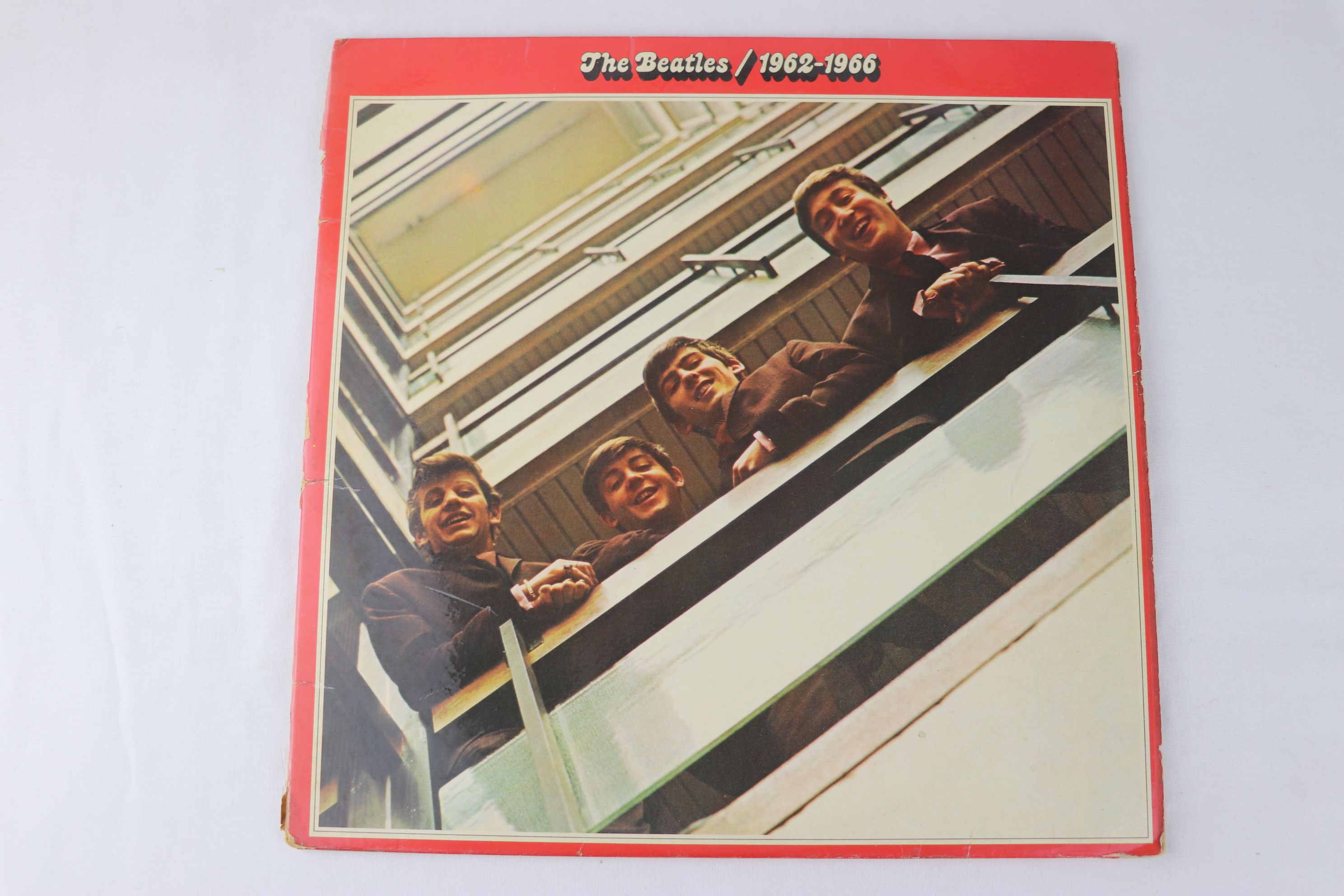 Vinyl - The Beatles & Related 4 LP's to include 62-66, Magical Mystery Tour (Capitol 2835 detached - Image 6 of 6