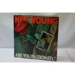 Vinyl - Neil Young Are You Passionate? (Vapor Records 9362-48111-1). Sleeve & Vinyl EX