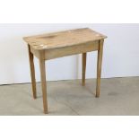 Small 19th / Early 20th century Pine Side Table, 76ms long x 71cms high