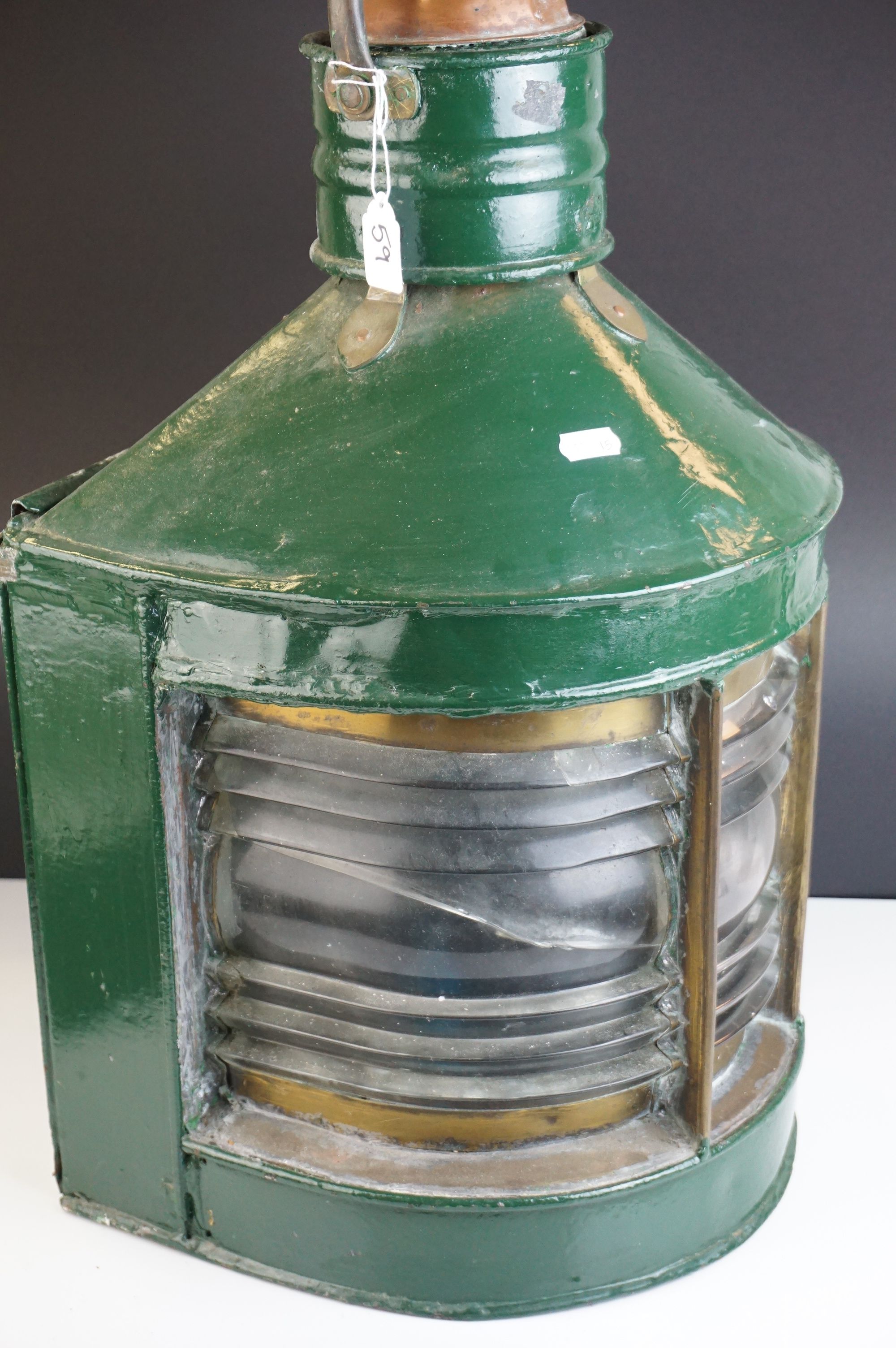 Large Port and Starboard Storm Ships Lamp, Green finish, 1920's, 64cms high (to top of handle) - Image 2 of 5