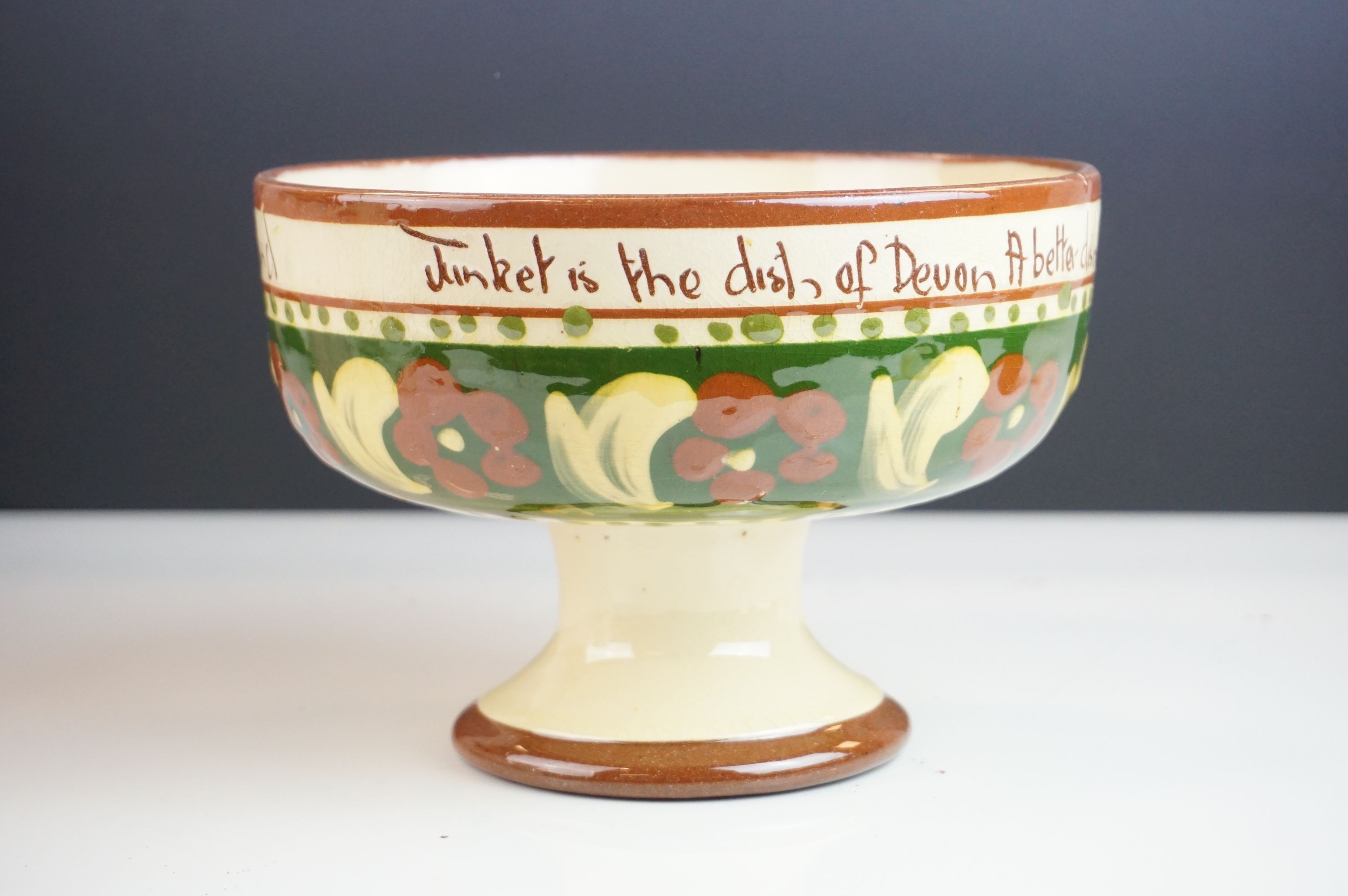 Ceramics including Torquay Mottoware Three Handled Mug and Footed Bowl, Royal Doulton Bunnykins - Image 7 of 9