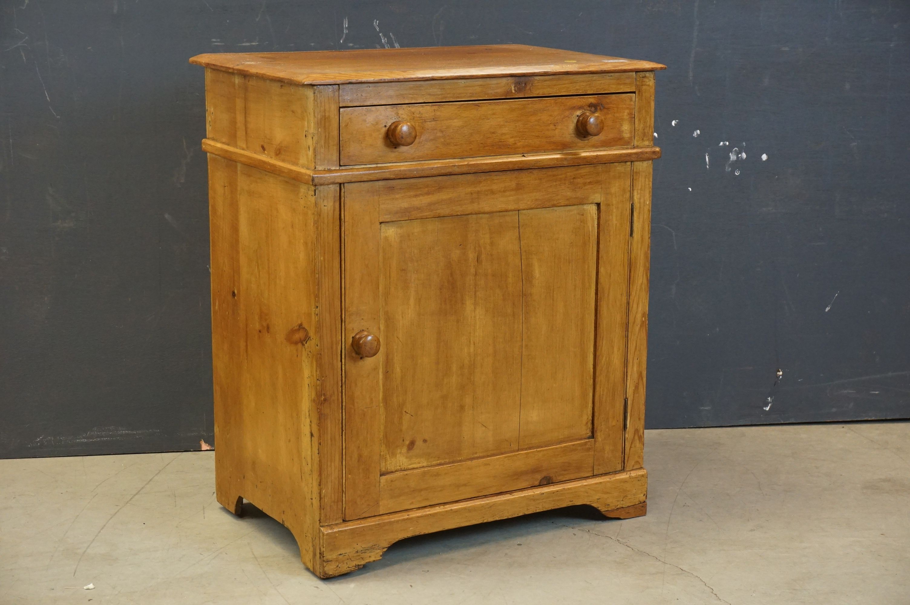 Victorian Pine Pot Cupboard with Drawer