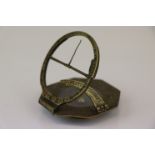 Early 18th century pocket combination compass sundial by L. Grafs, the octagonal brass case with