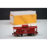 Boxed Sunset Models HO gauge B& O I-5 Caboose 7 window, made in Korea by Samhongsa, appearing