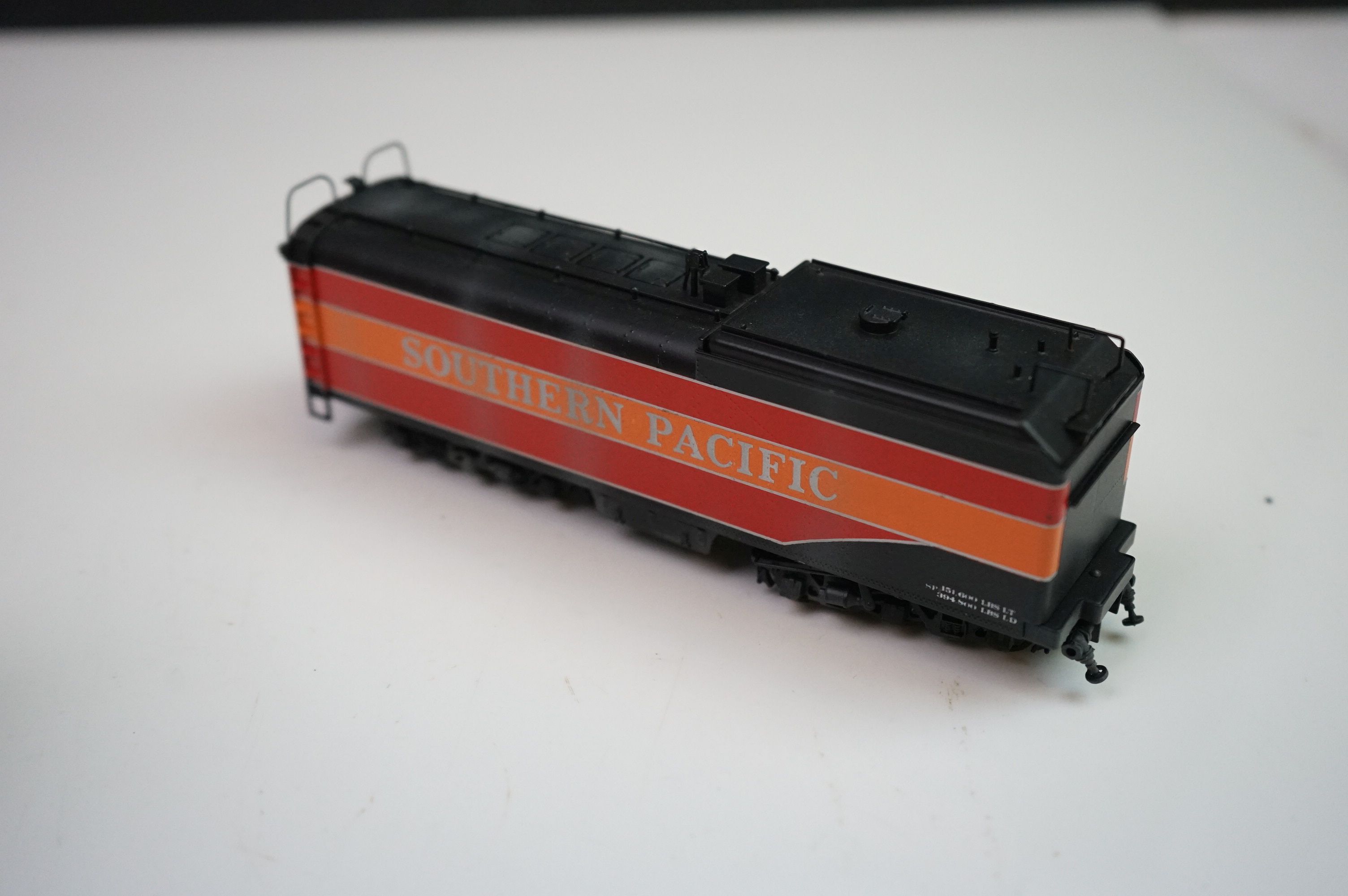 Boxed Westside Models HO gauge KTM Southern Pacific Daylight GS-4 4-8-4 brass locomotive & tender - Image 7 of 11