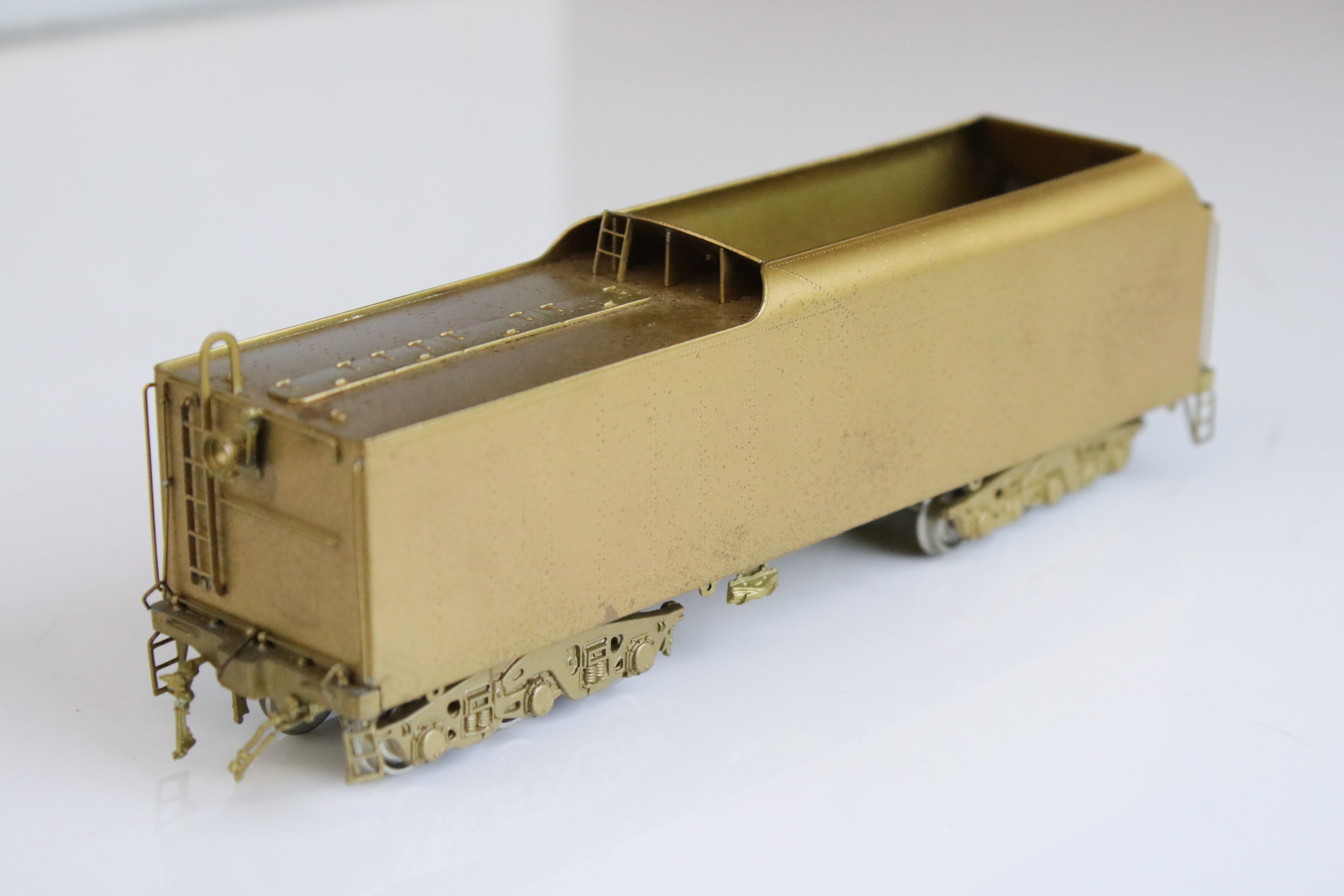 Boxed NJ Custom Brass (Korea) HO gauge Chesapeake & Ohio Railway Class L-2 'Baker' 4-6-4 brass - Image 9 of 12