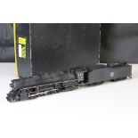 Boxed Nickel Plate Products HO gauge DM&IR 2-10-4 brass locomotive & tender (Japan), painted,