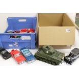 Nine ex-display Franklin Mint diecast models to include 1936 Bugatti Type 57SC, 1988 Porsche 911,