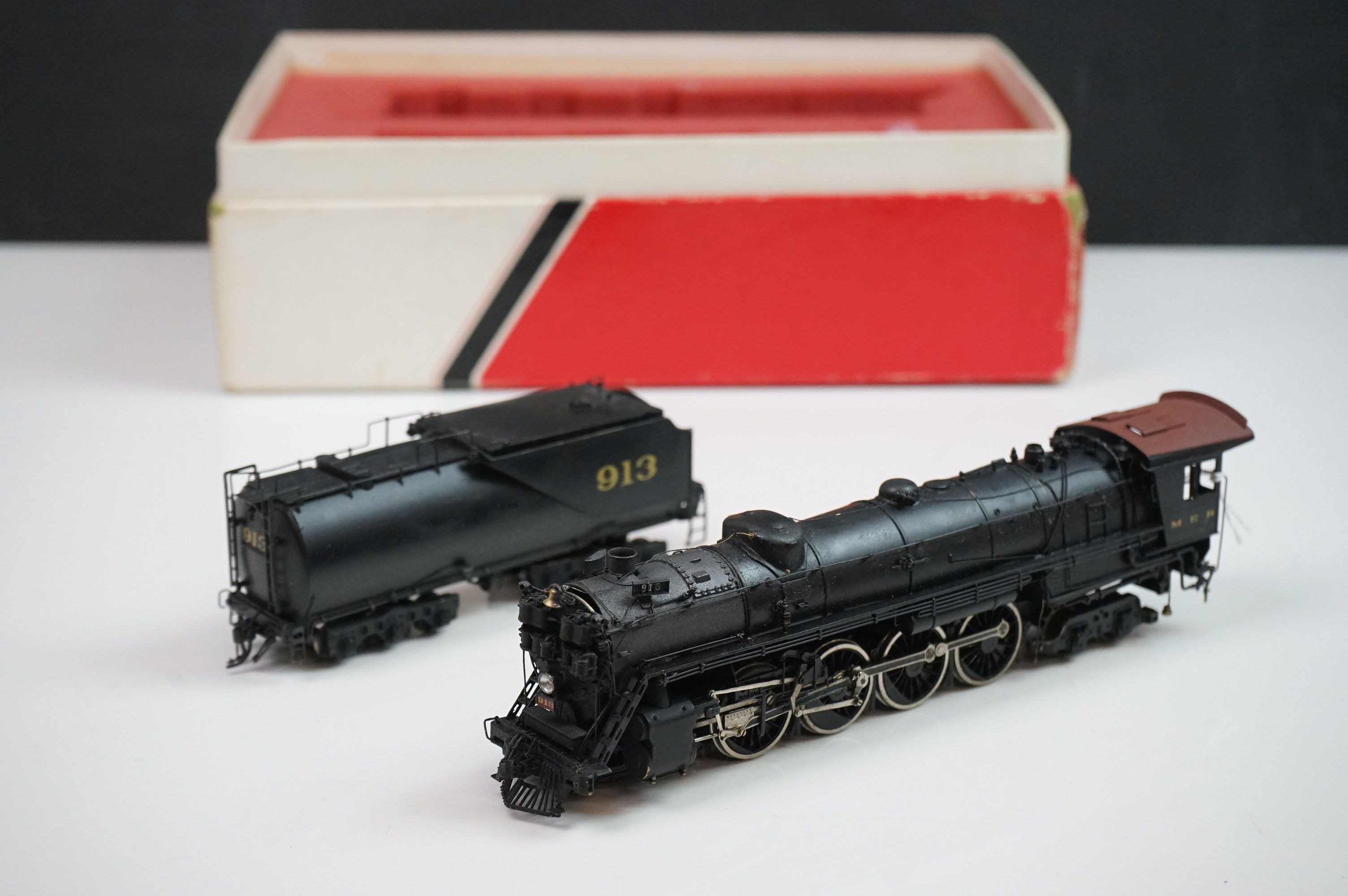 Boxed Westside Models HO gauge Great Northern S-2 4-8-4 brass locomotive & tender made by