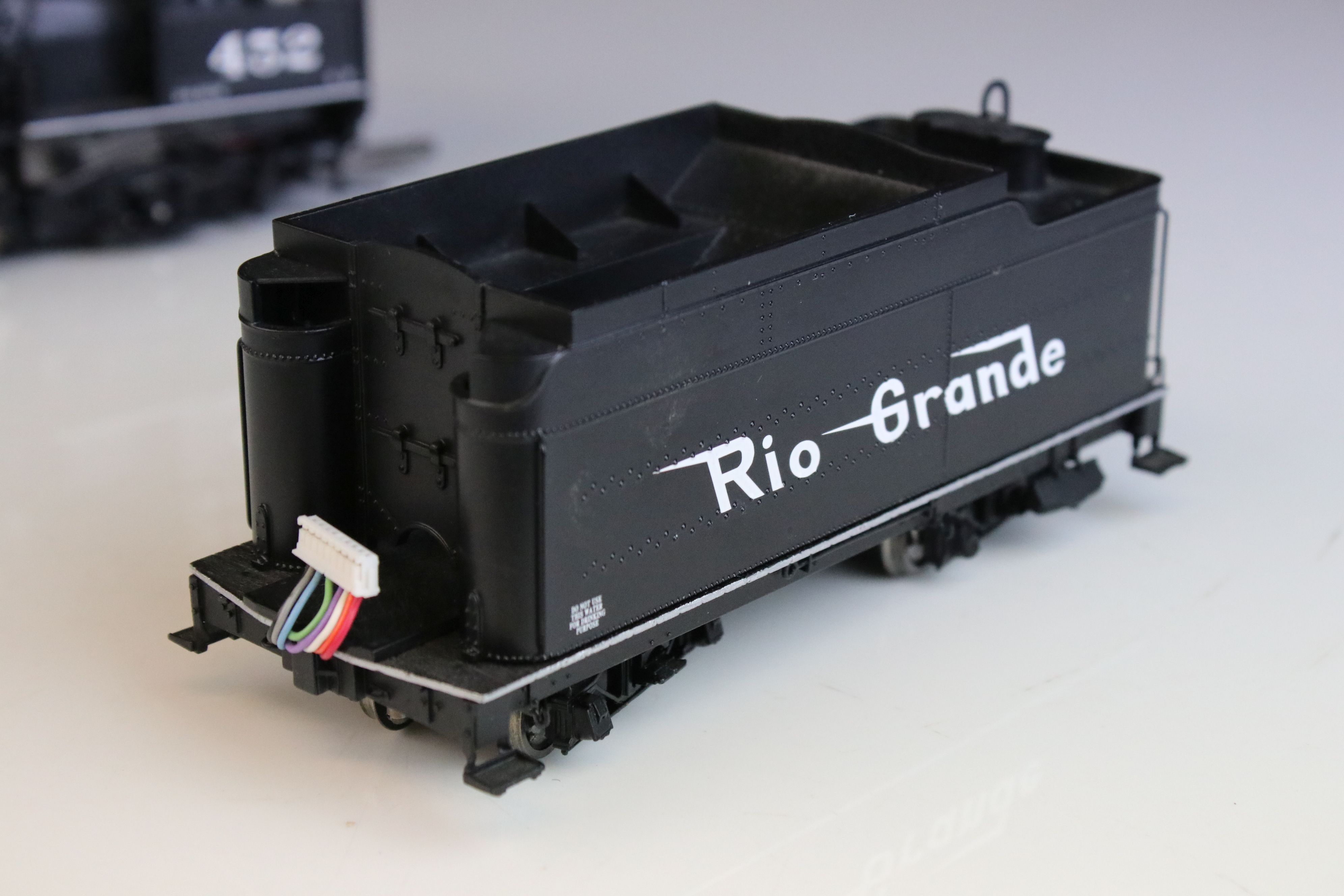 Boxed Mountain Model Imports (Korea) ON3Scale K-27 2-8-2 Factory Painted Road #452 D & RGW - Image 19 of 28